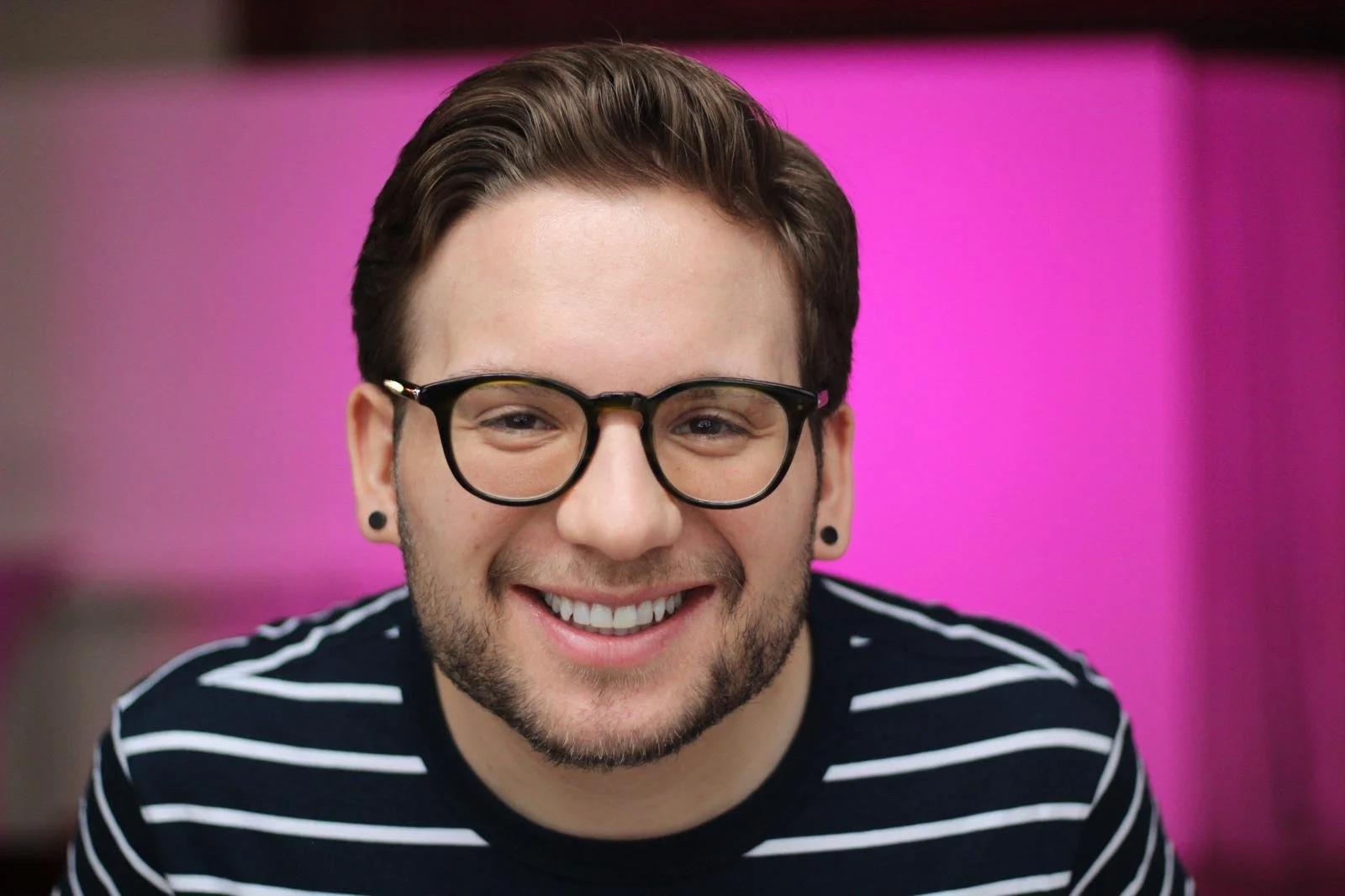 VanzieMeyer_Headshot1.jpg