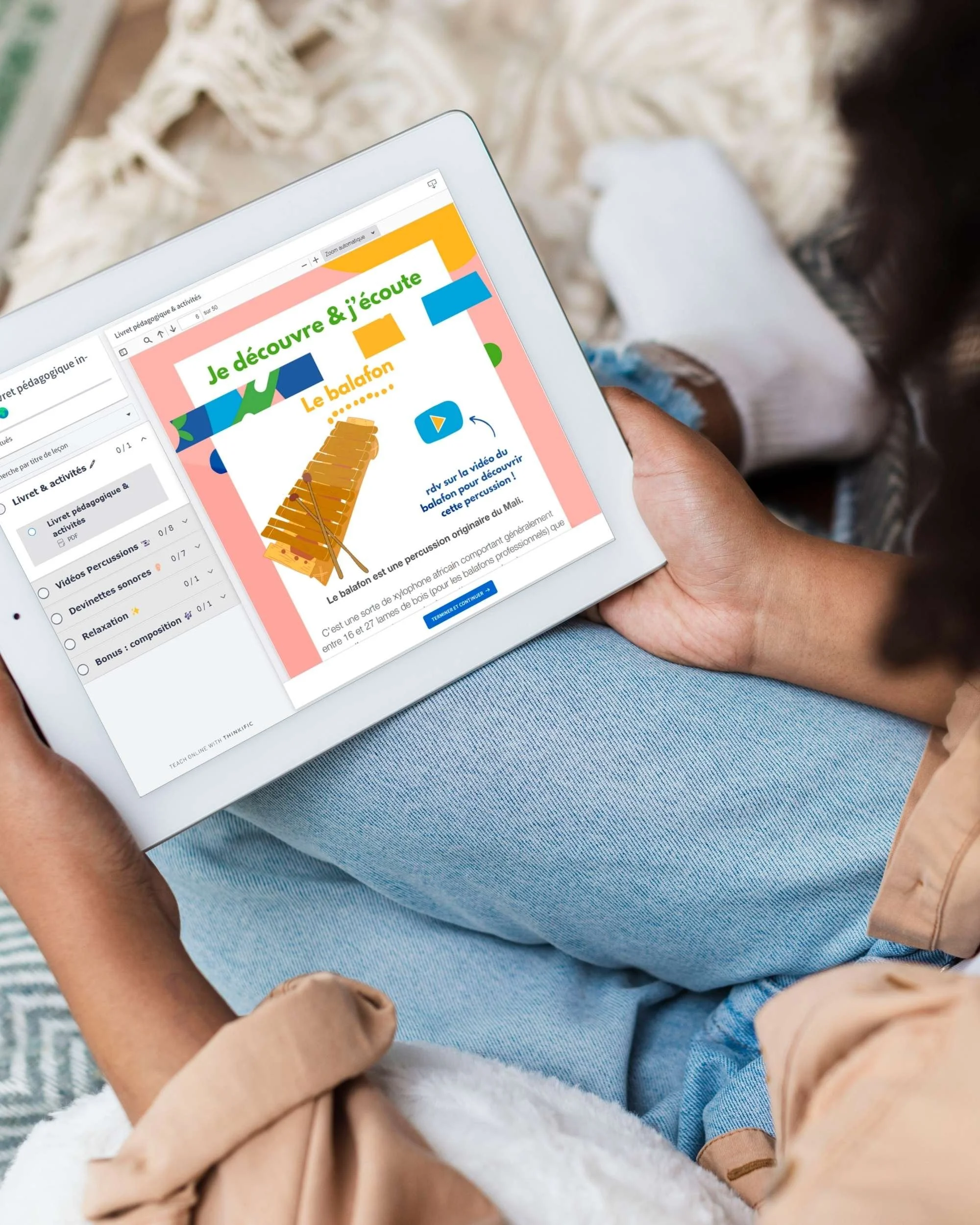 Illustration de la plateforme d'hébergement. Les activités : ateliers percussions et musicaux pour enfants