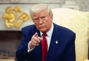 Trump Continues To Show Possible Signs of  Dementia