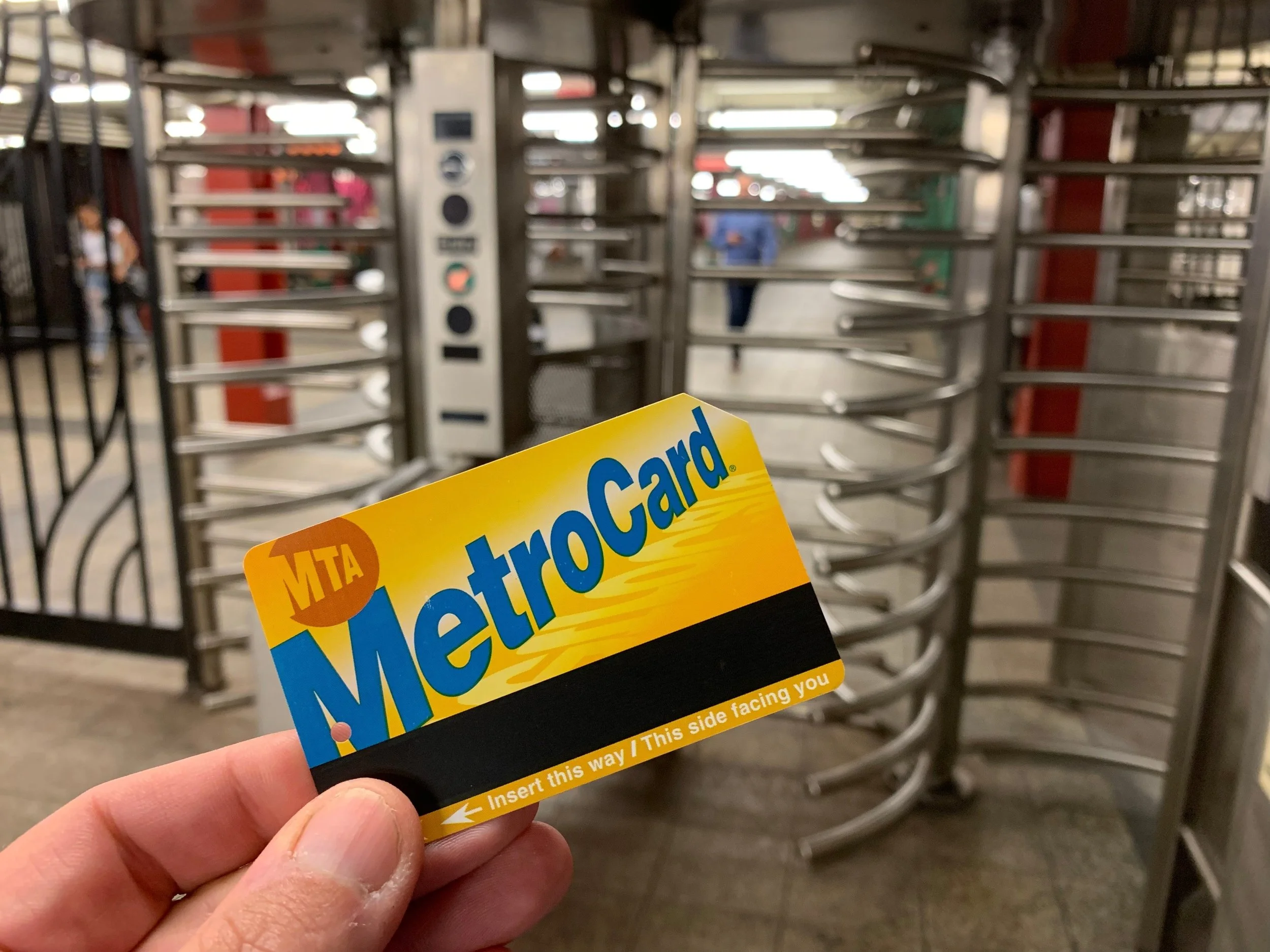 New York Subway Ends Metro Card
