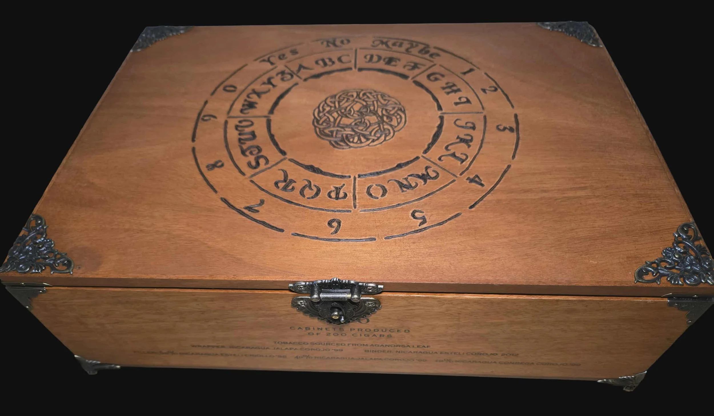 Celtic Knot Pendulum Board Box