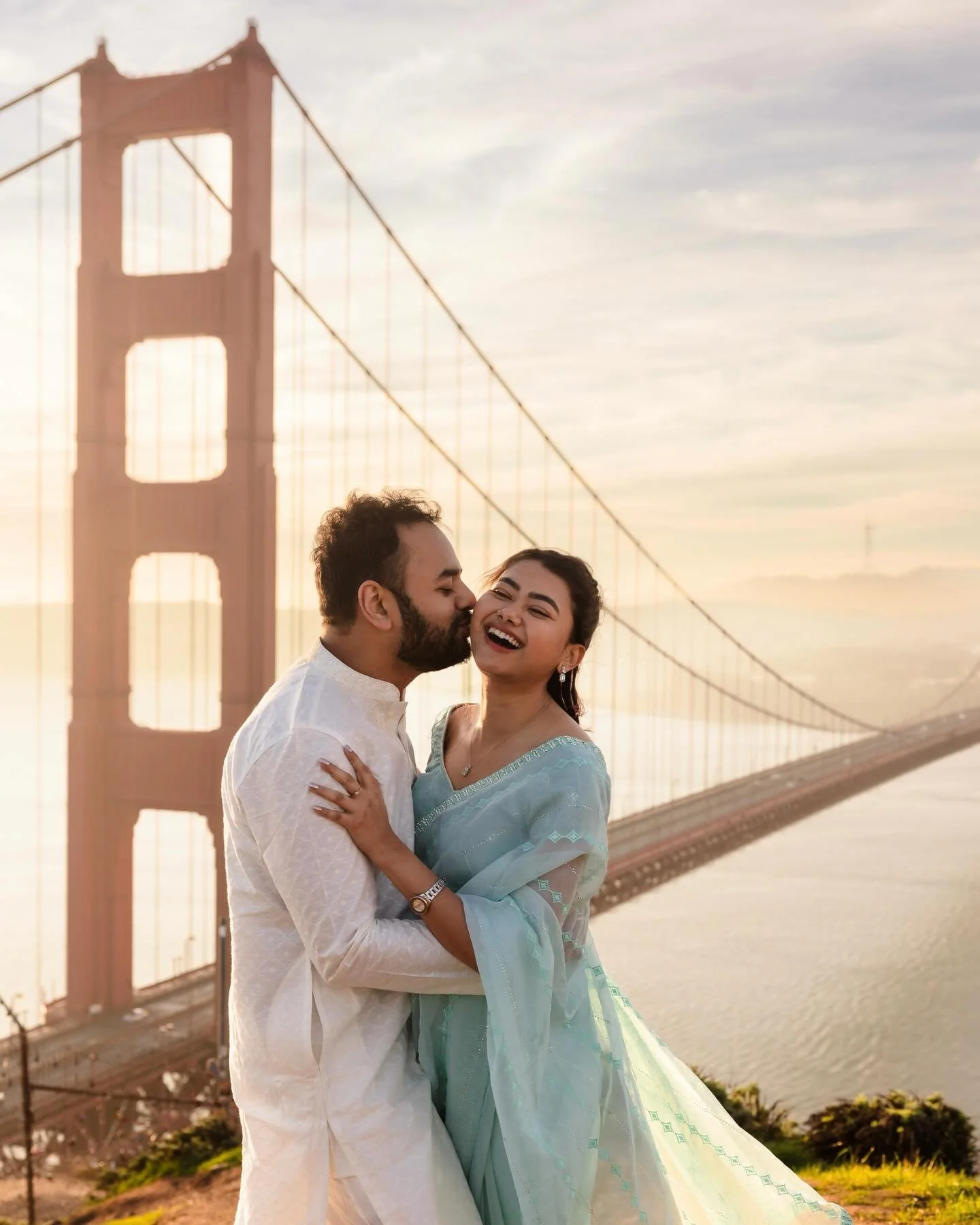 Chanchal + Abheejeet 💕🌁🌅
Waking up before the world to catch the sun painting the bridge gold. 🌅✨ There&rsquo;s something so quiet and magical about San Francisco at dawn&mdash;just us, the fog, and an epic view of the Golden Gate Bridge that nev