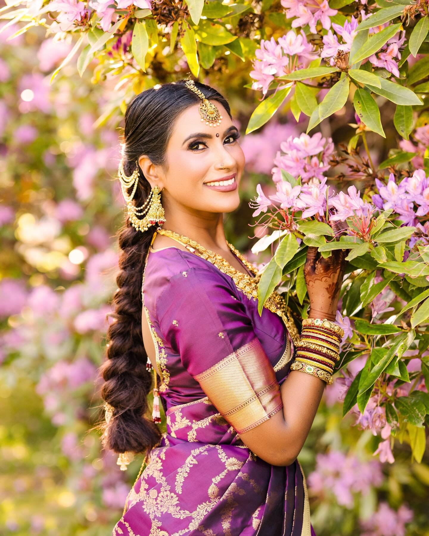 Channeling the timeless grace of Radha in her Shringar Ras 🪈🪷
.
.
.
.
.
.

Concept and photography: @pinkblossomstudios 
In frame: @rashbysani @raja_narendra_official 
Makeup : @msutra_bride @makeupbymitasha 
Hair: @glamstudiodiaries 
Jewlery: @png