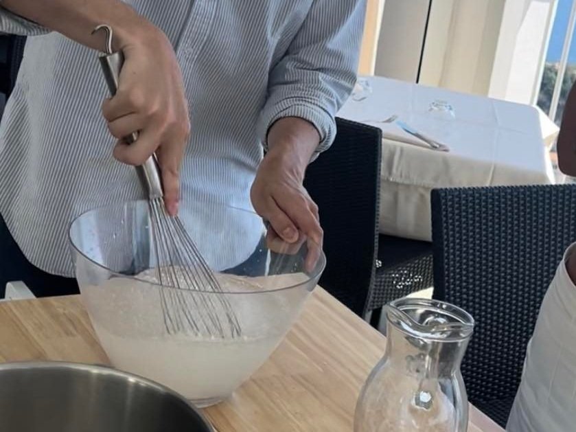 Whisk the water and the sugar together