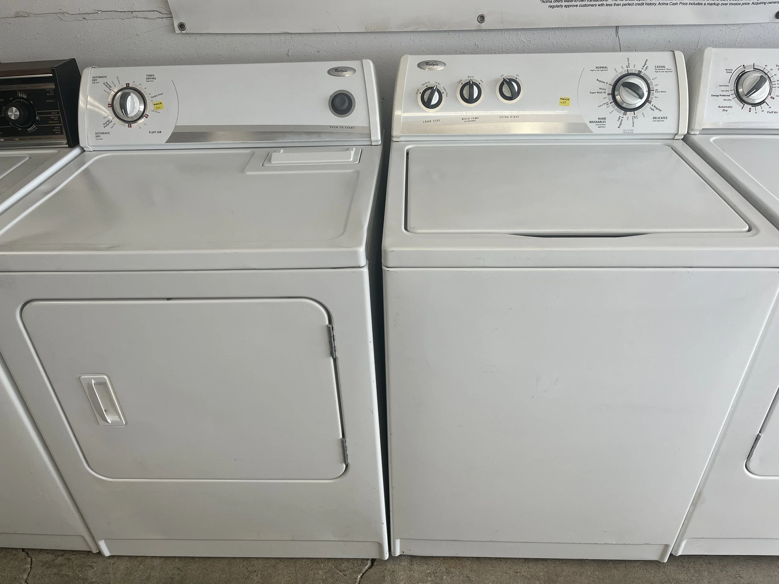 Whirlpool Washer and Dryer set in White