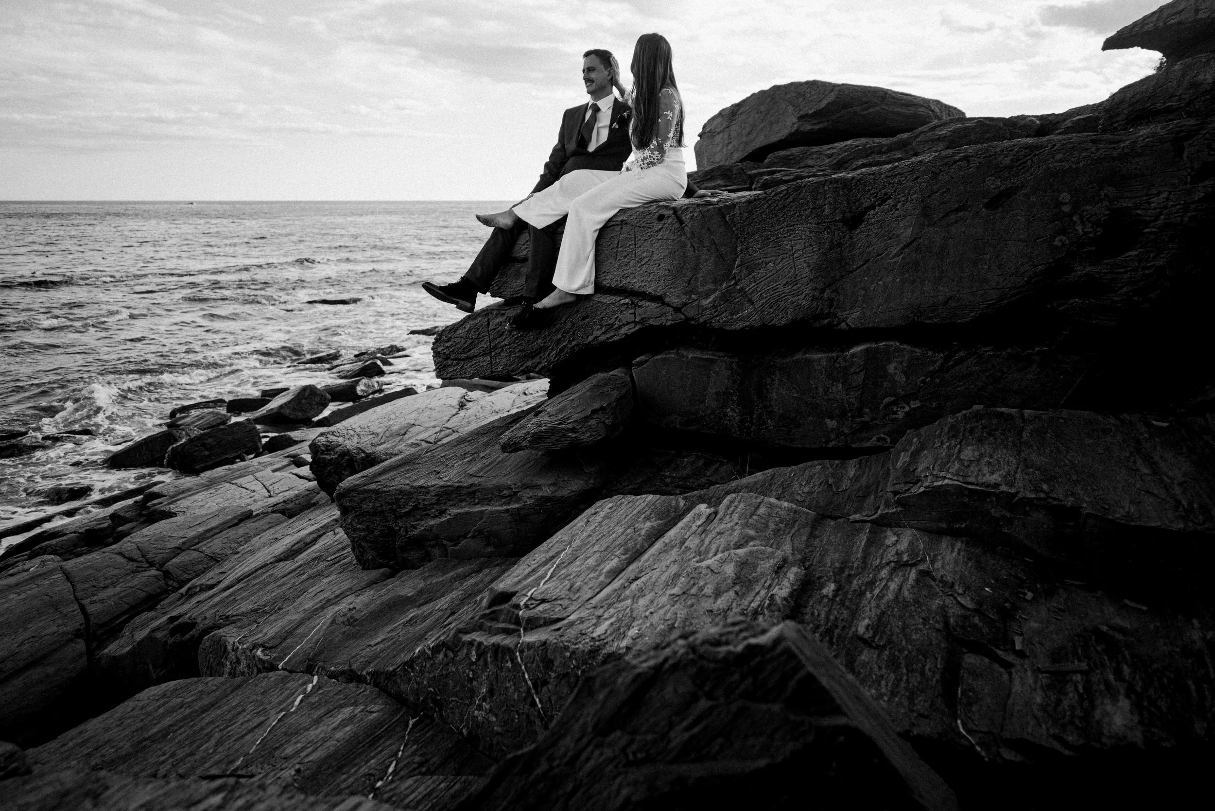 Close up of the couple on the rocks
