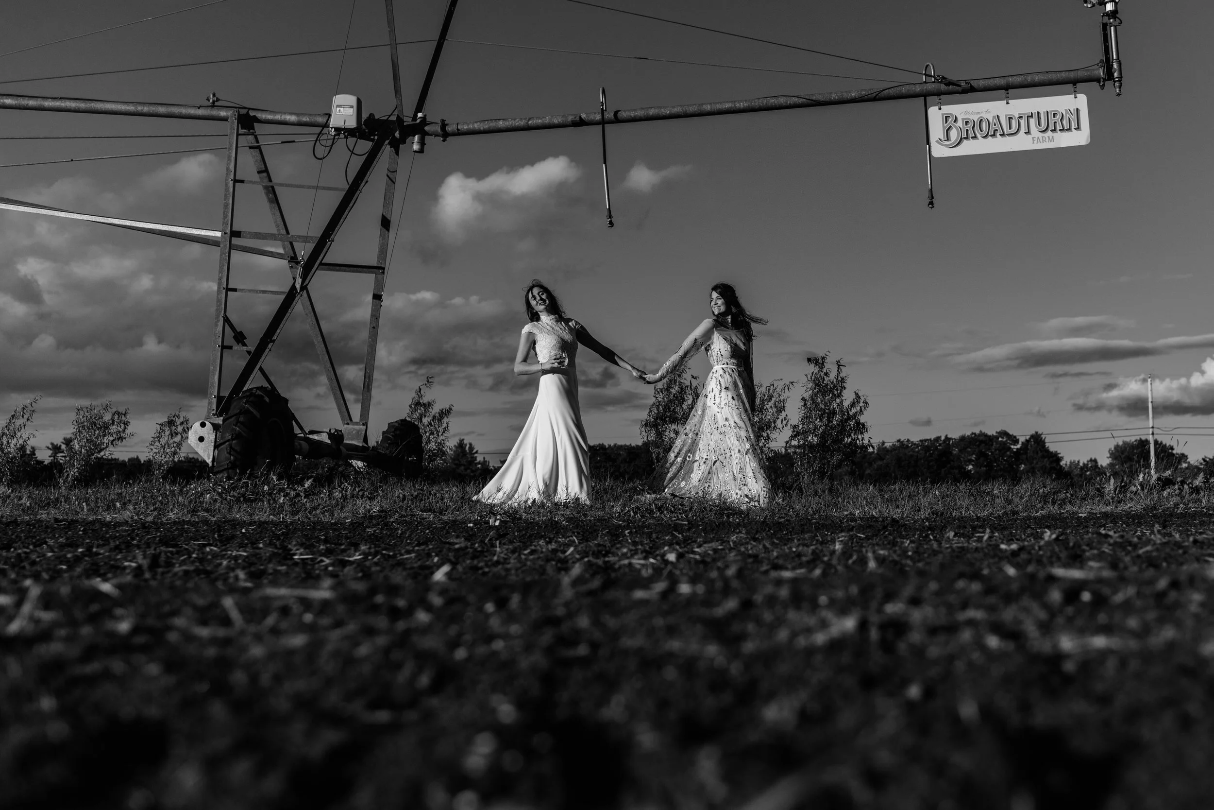 Broadturn Farm Lesbian Wedding 0016.JPG