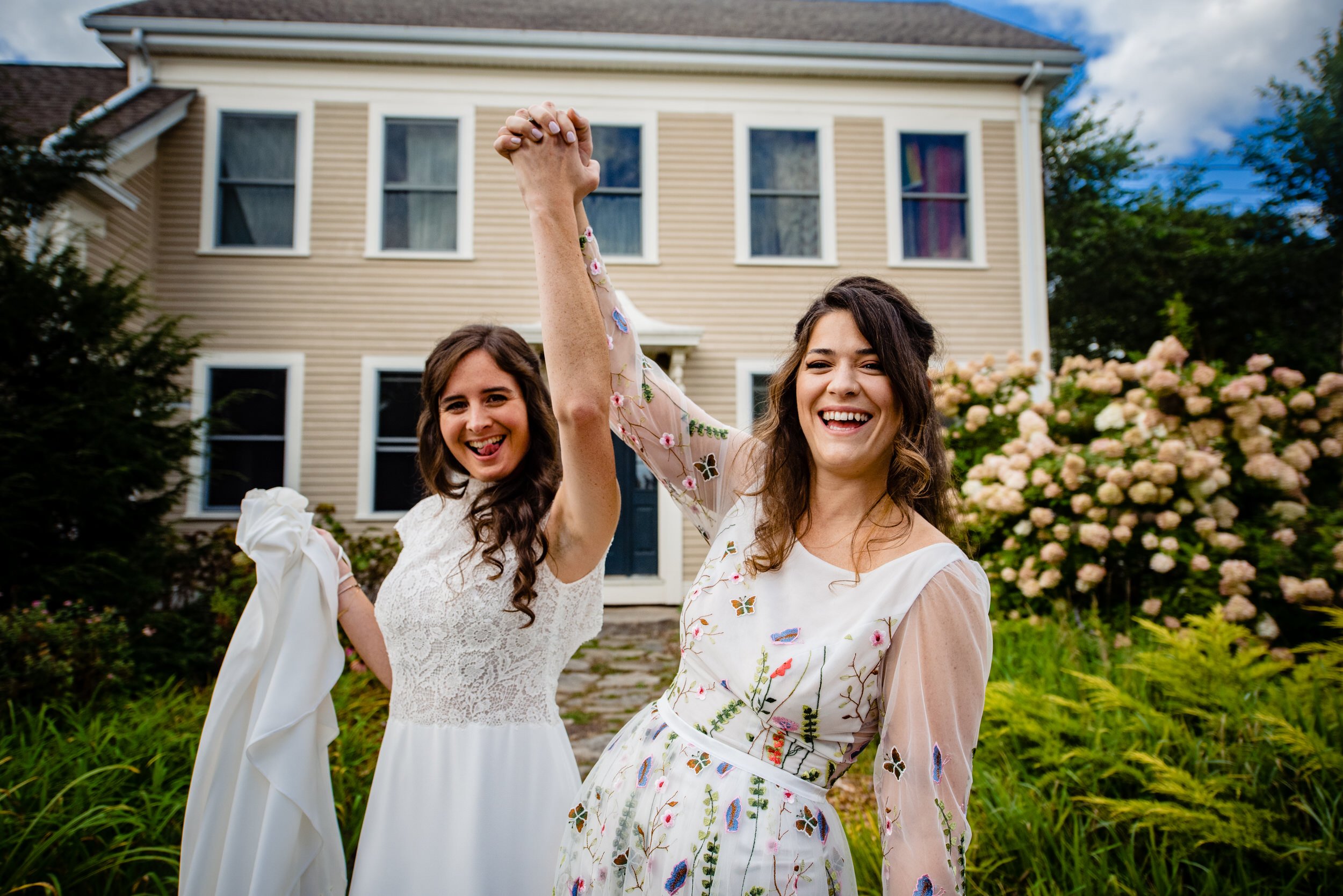 Broadturn Farm Lesbian Wedding 0010.JPG