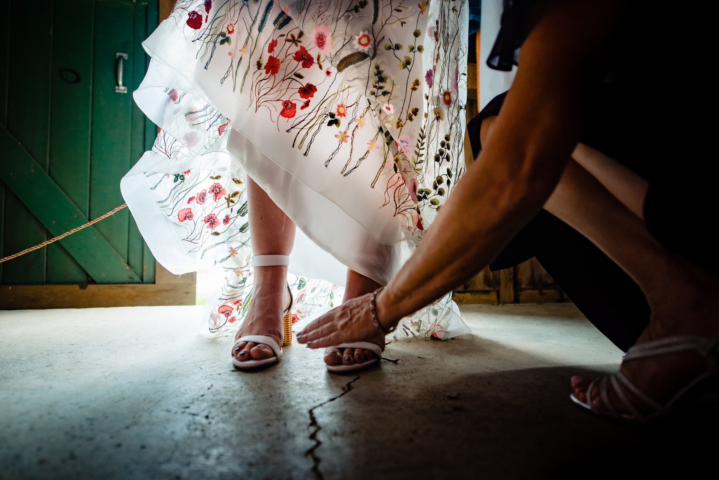 Broadturn Farm Lesbian Wedding 0005.JPG