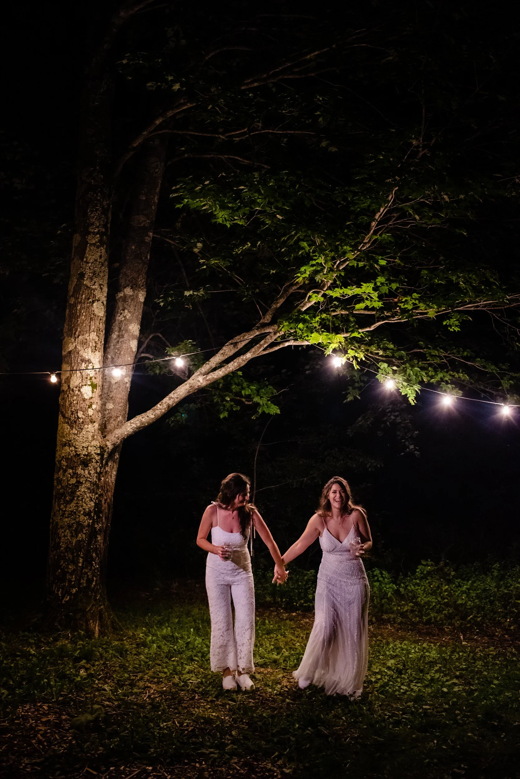 Broadturn Farm Lesbian Wedding 0021.JPG