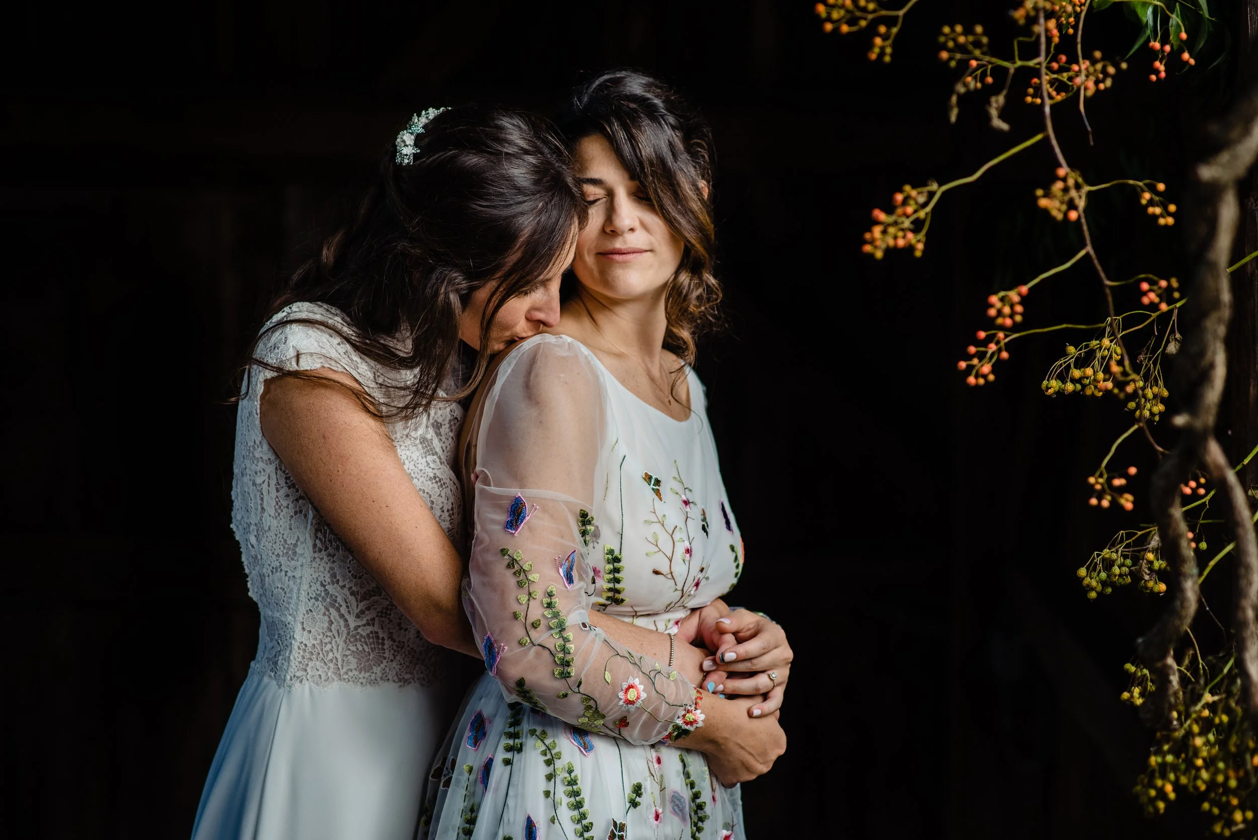 Broadturn Farm Lesbian Wedding 0012.JPG