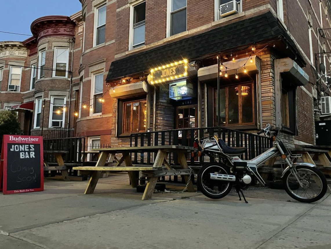 JONES BAR