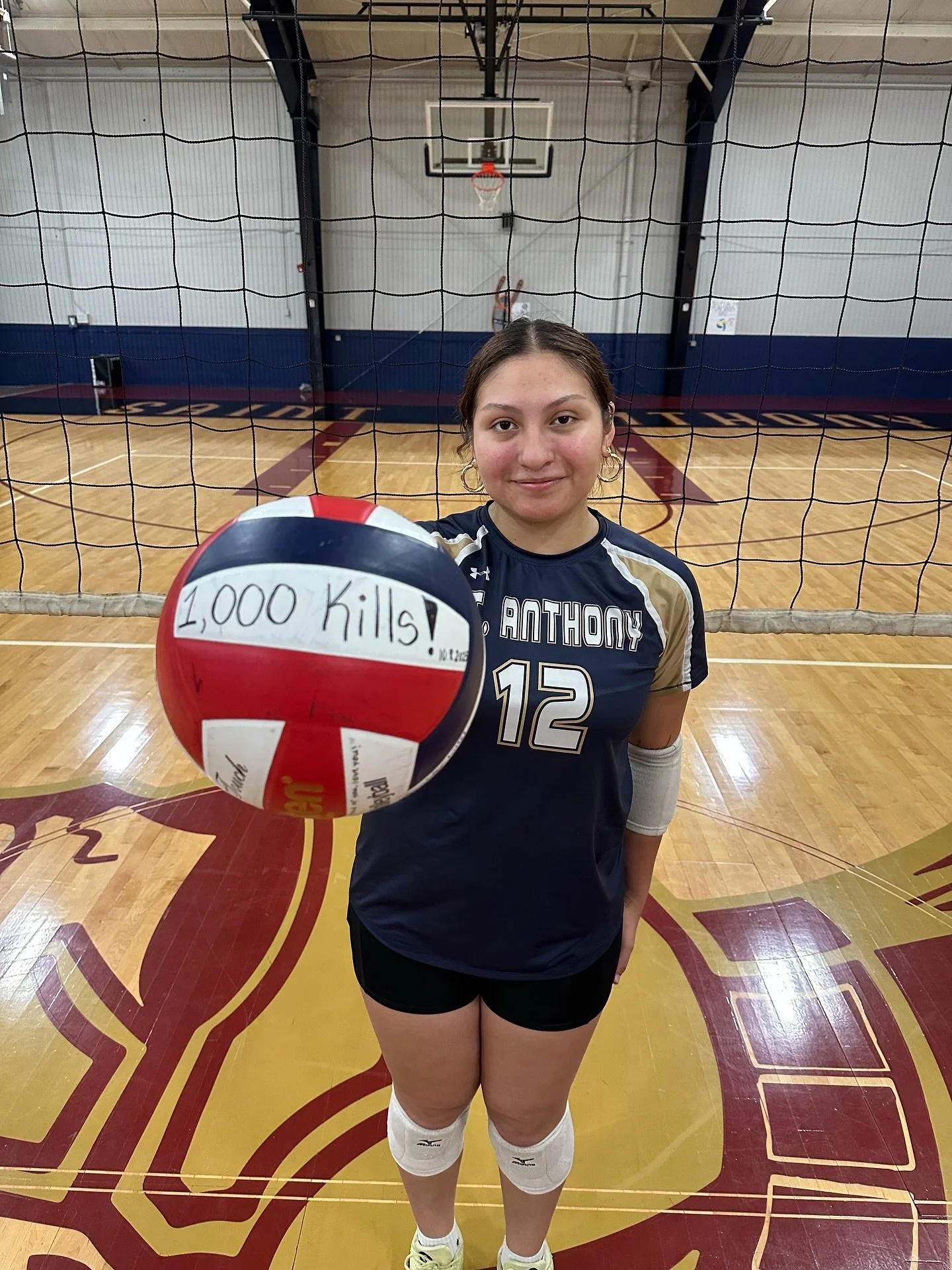 🏐 History Made! Yesterday, Gabriela Benitez reached an incredible milestone—1,000 career kills! She is officially the first player in St. Anthony High School history to achieve this remarkable accomplishment.
Congratulations, Gaby, on this hi
