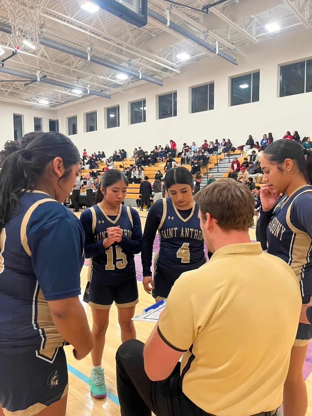 🏀 Girls Win! A winning streak isn&rsquo;t just about victories&mdash;it&rsquo;s the momentum of confidence, focus, and relentless drive propelling you forward.

Final score: 42&ndash;23

#RomanLegion #SASProud #GameDayWin #FaithFamilyForward
