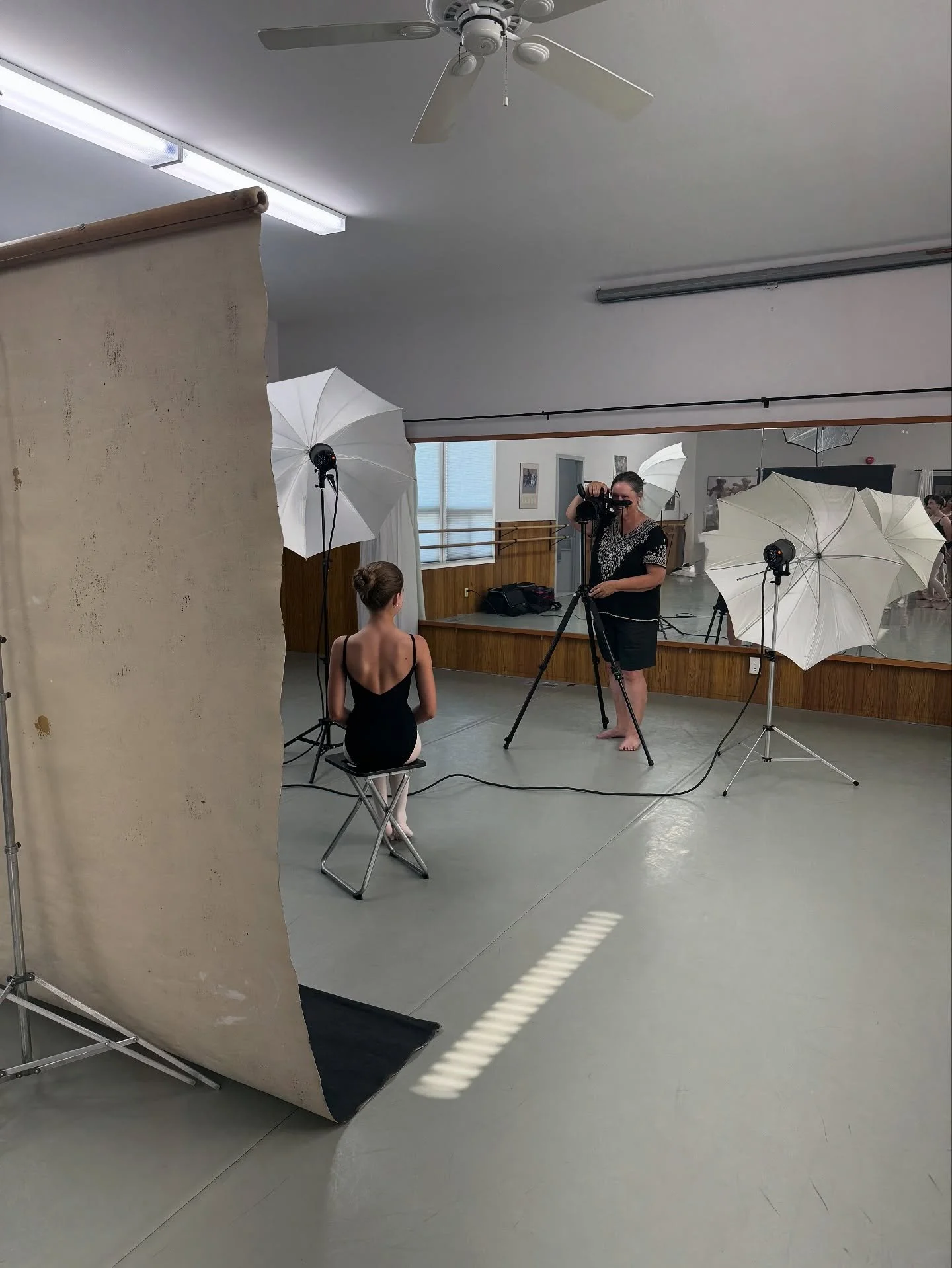 ✨ Our Teacher Aspirants and Staff brought the energy tonight! From fresh headshots with Barb 📸 to planning and connecting at our meetings, we&rsquo;re all geared up for an amazing dance season ahead. 

The countdown is on - classes start this Saturd