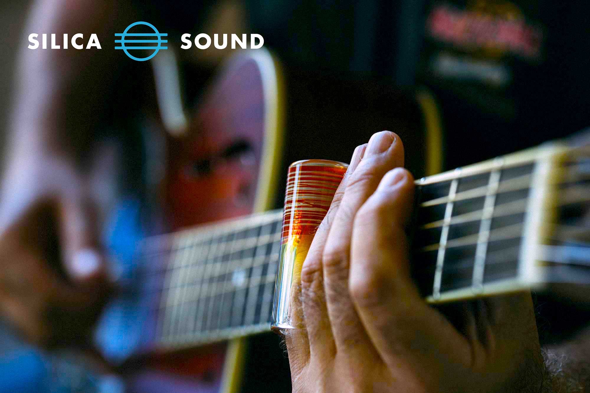 Kleverig Schuldig Sanders Silica Sound | Handcrafted Glass Guitar Slides And Picks