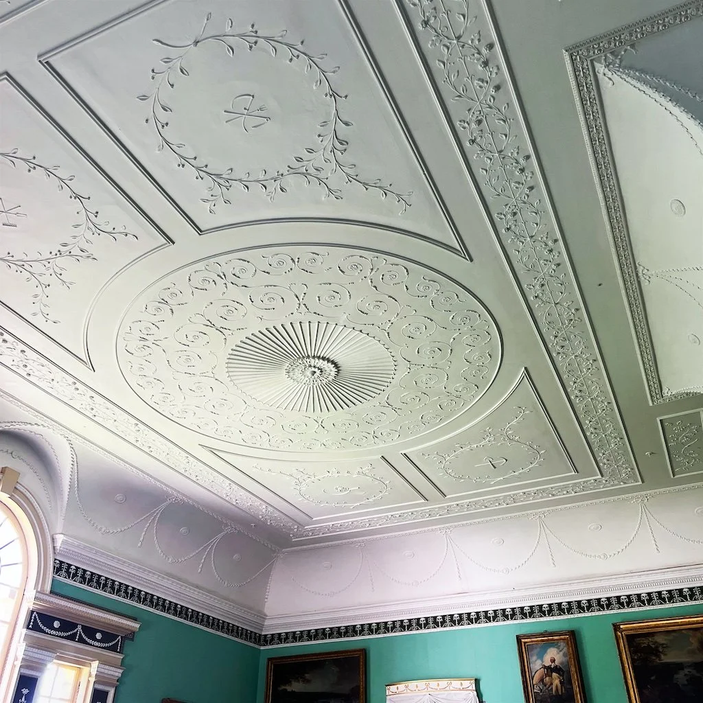 The Plaster Ceiling: Highly skilled stucco worker and plasterer John Rawlins designed the plaster ornament in the New Room. He signed a contract with Washington on February 25, 1786 and finished July of 1787.