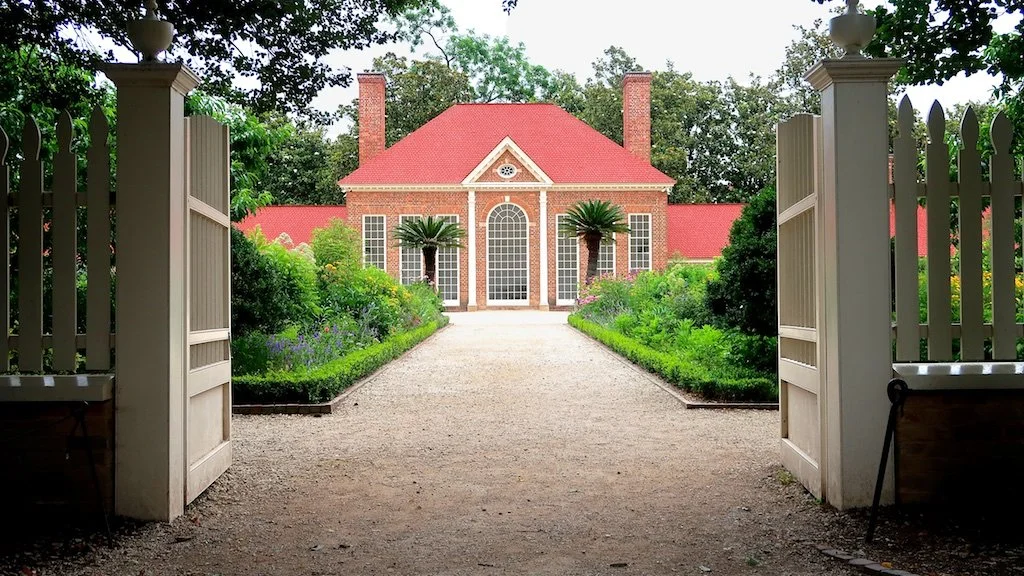 Greenhouse: Completed in 1787— the Greenhouse allowed Washington to grow tropical and semitropical plants. Lemon and orange trees and sago palms grew here. Unfortunately, Washington's Greenhouse burned in 1835