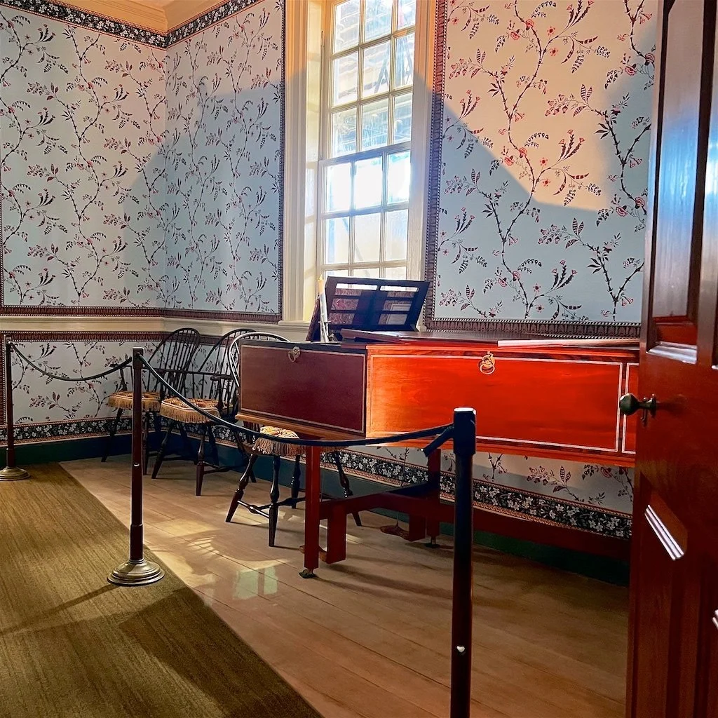 Little Parlor: The new curation of 1796-1799 features the addition of wallpaper. This room had previously been a guest room. The harpsichord brought music to Mount Vernon and added to George and Martha Washington's life and their hospitality.