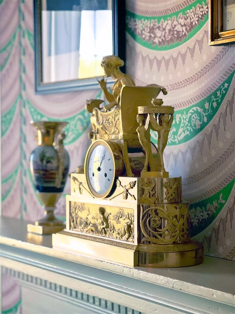 The “Virchaux Drapery” pattern was chosen for its French style and for being designed and produced in Philadelphia in 1815, the same time James and Dolley Madison were considering and purchasing paper.