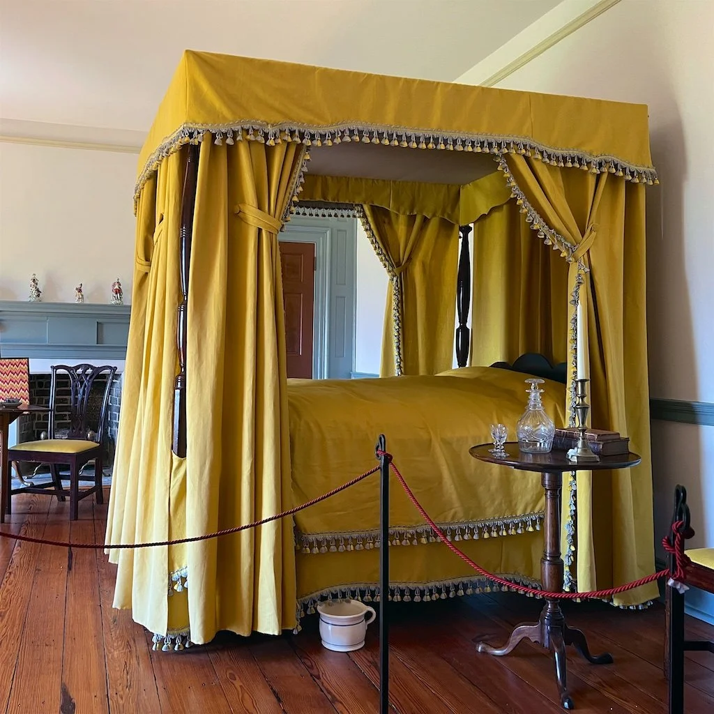 The second-floor bedrooms are based on the third generation of Ogles with fourteen children. This large room is the bedroom of Benjamin Ogle II and his wife, Anna Maria.