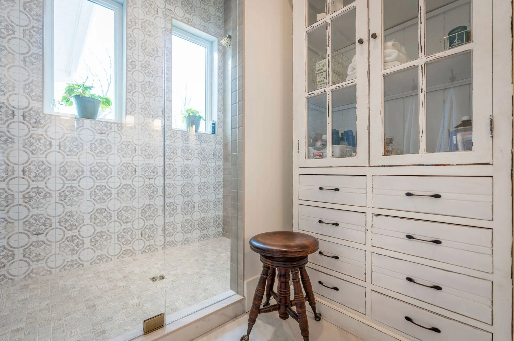 MissiSmithDesign.com-Bath-01.jpg