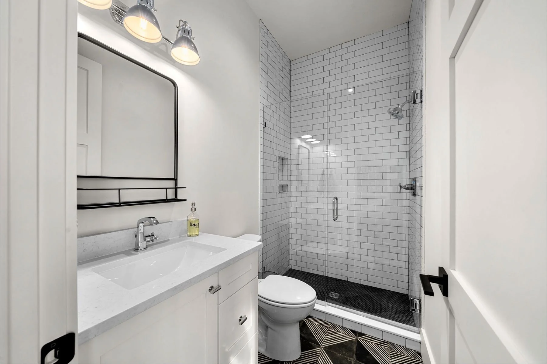 MissiSmithDesign.com-Bath-12.jpg