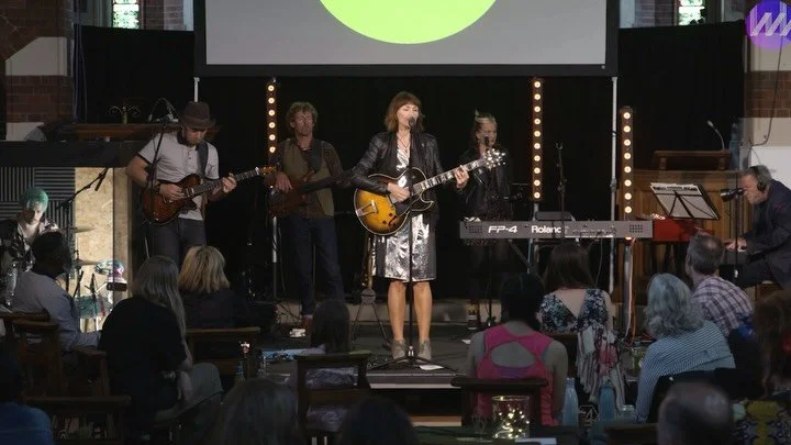 Just found some old footage from one of our Brighton Fringe gigs! Thanks so much for filming these @angus.butcher 🎥
And to our wonderful band 🫶
Josh Gale - drums
Mike Comber - bass
Mark Edward - keys
Lizzy Coulston - BV&rsquo;s