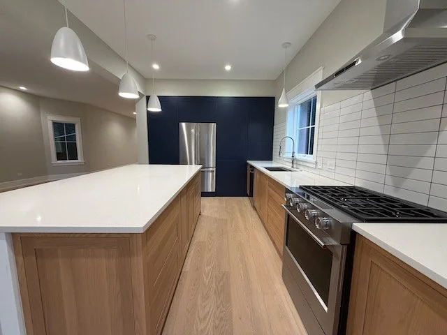 Kitchen 2.jpeg