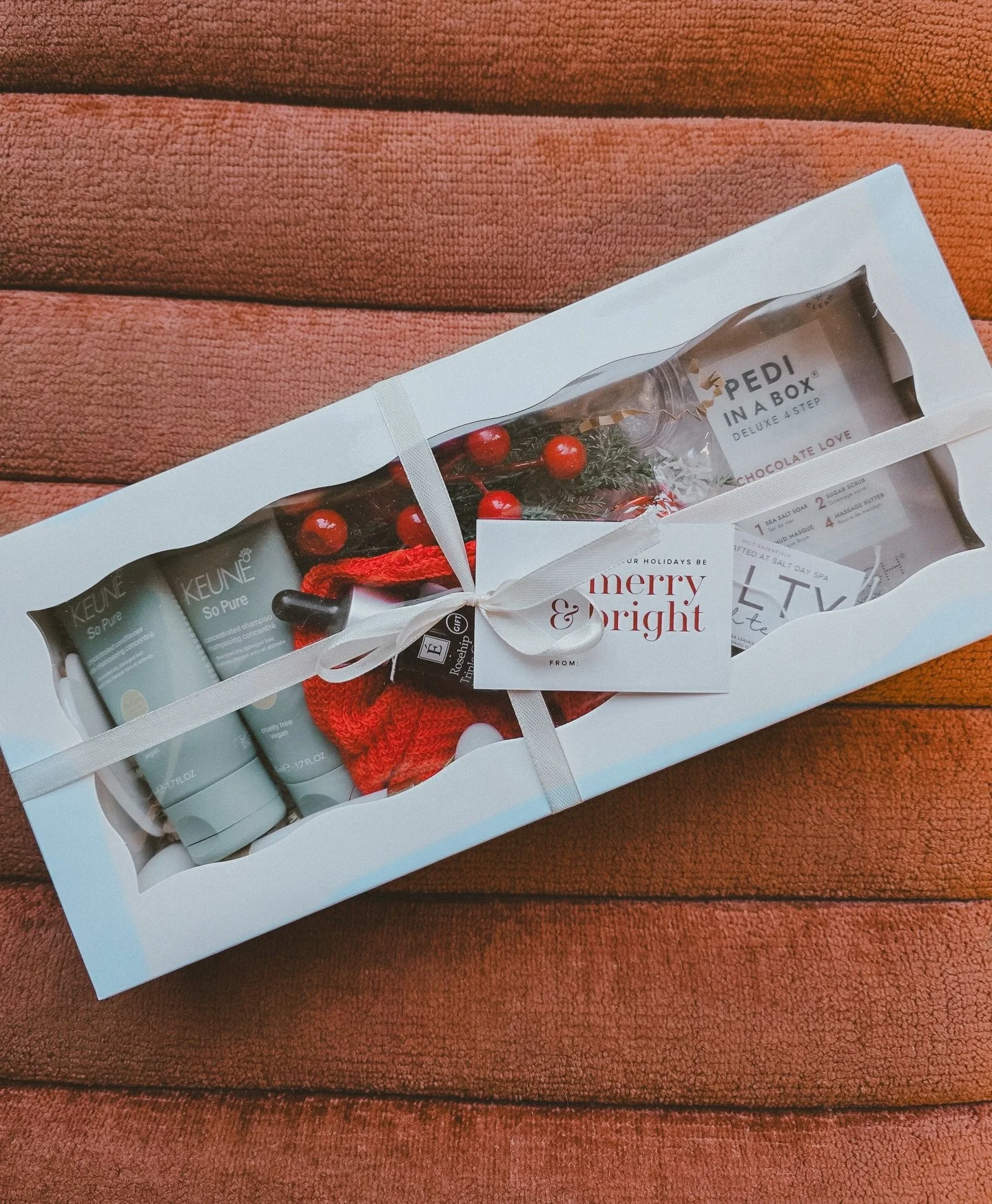 Our @_saltessentials Self-Care Boxes are almost gone!

The perfect Christmas gift &mdash; especially for teachers, hosts, and anyone who deserves a little extra love.

Limited quantities available in-spa.