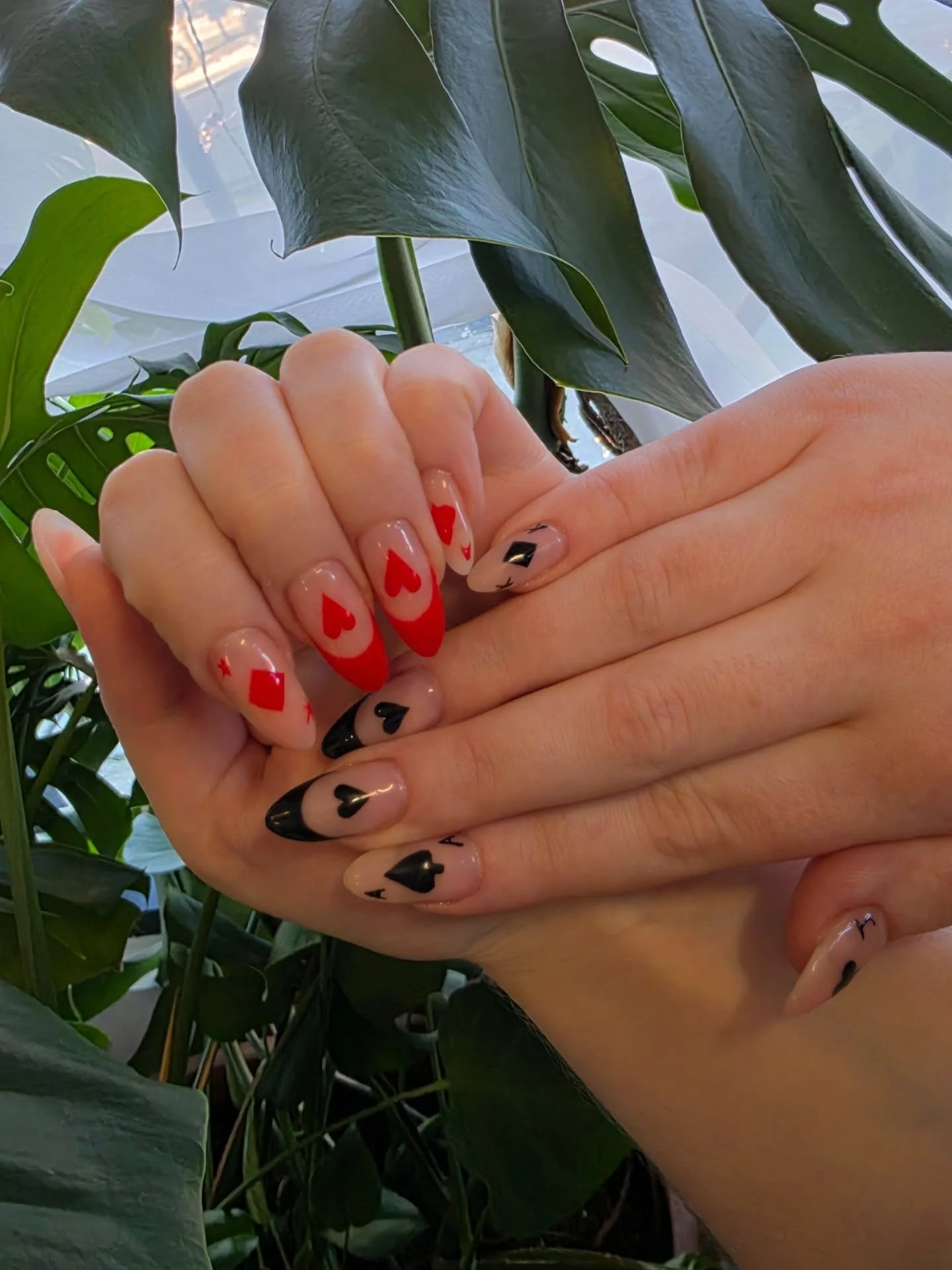 Valentine's Day nails with a twist!

#saltdayspa #salttherapy #leducspa #yegspa #nailartlove