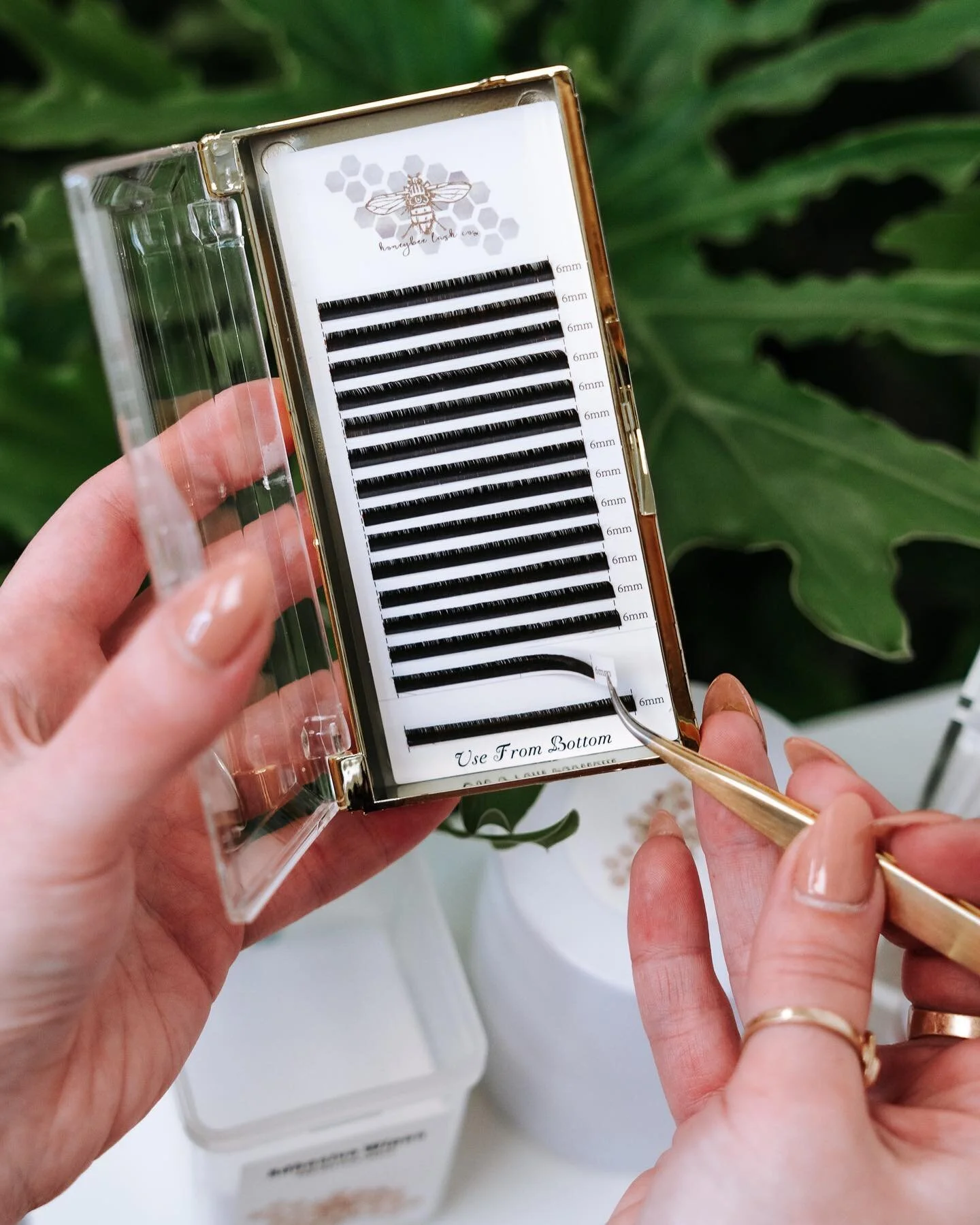 New month, new savings code! 🐝

Use code DanielleJuly22 to save $$ on all orders from @honeybee_lash_co for the month of July! 

.

.

.