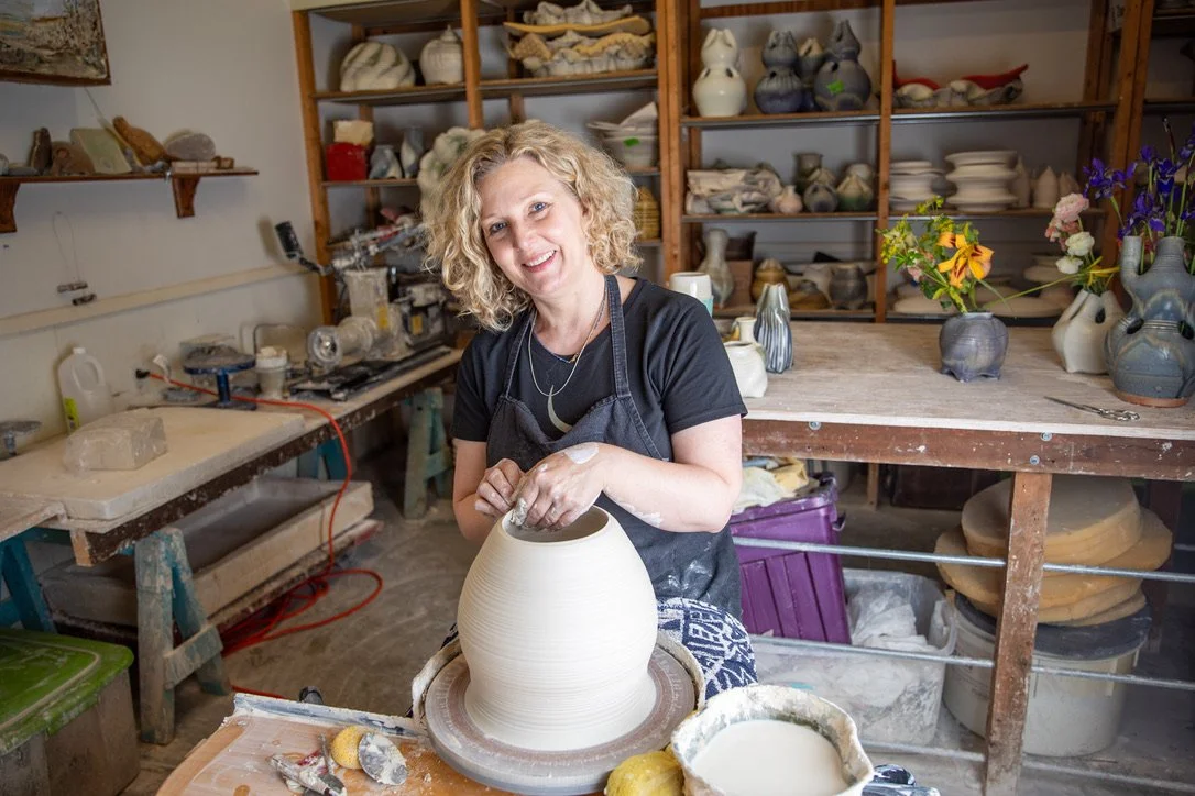 558: Aysha Peltz on stretching the boundaries of porcelain