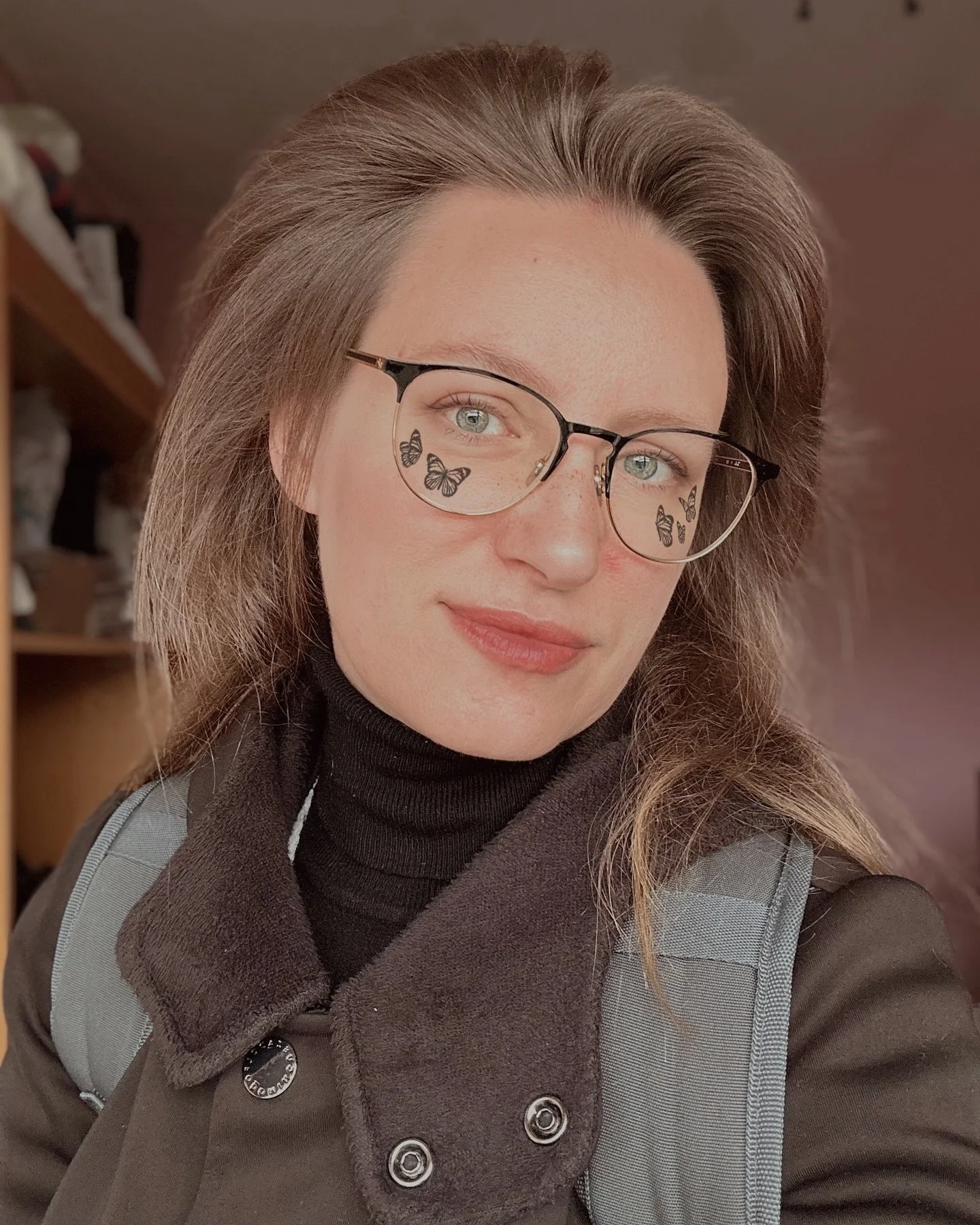 𝐑𝐞𝐜𝐚𝐩 𝐝𝐞 𝐬𝐚́𝐛𝐚𝐝𝐨 𝐜𝐨𝐧 𝐟𝐨𝐭𝐨𝐬 𝐝𝐞 𝐡𝐨𝐲 𝐲, 𝐞𝐧 𝐥𝐚 𝐬𝐞𝐠𝐮𝐧𝐝𝐚 𝐩𝐚𝐫𝐭𝐞, 𝐟𝐨𝐭𝐨𝐬 𝐝𝐞 𝟗 𝐝𝐞 𝐧𝐨𝐯𝐢𝐞𝐦𝐛𝐫𝐞 𝐝𝐞 𝐨𝐭𝐫𝐨𝐬 𝐚𝐧̃𝐨𝐬. Alguna en blanco y negro y la portada m&aacute;s creativa 🫠😁🥳🍂