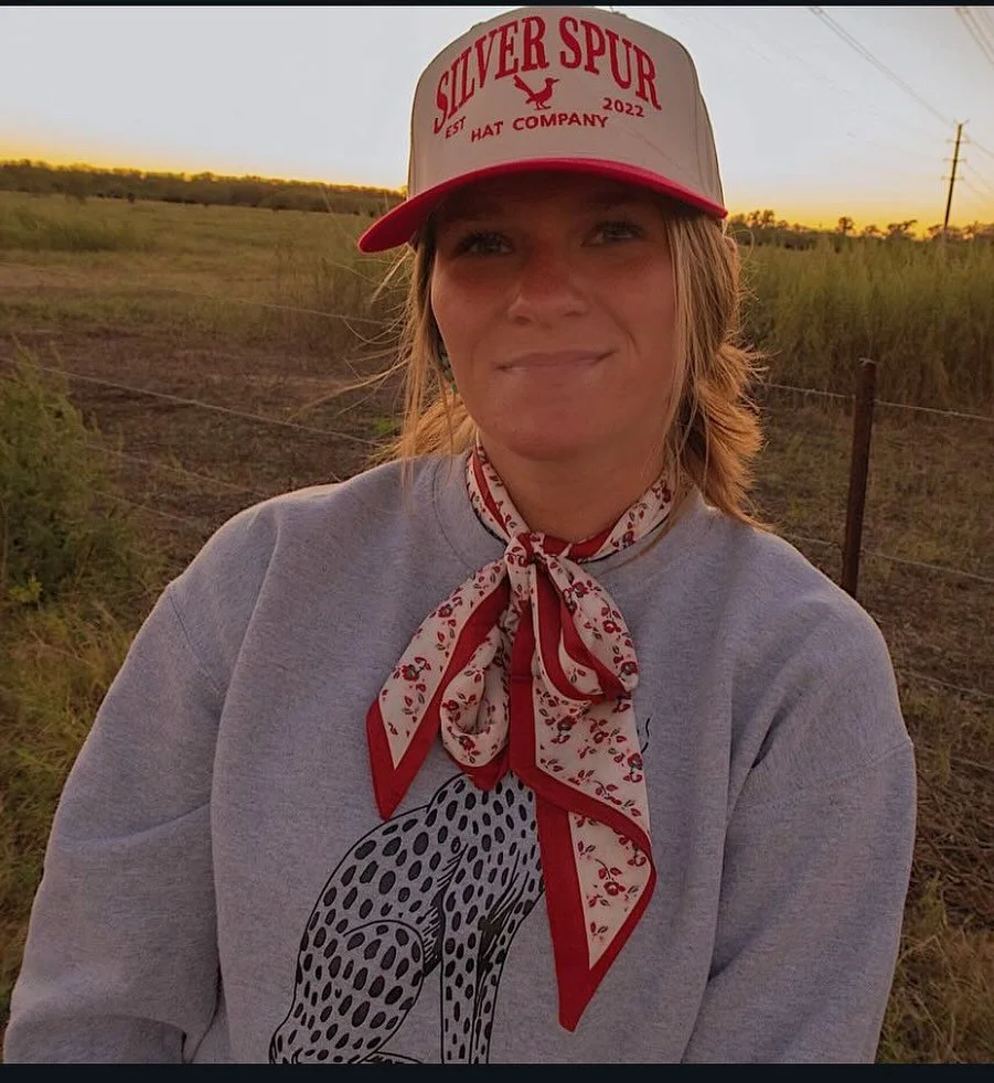 Timeless designs for a timeless look. 
You just can’t go wrong with this hat design! 
Get your today - link in bio.
@kinseyjcarr 
#silverspurhatcompany