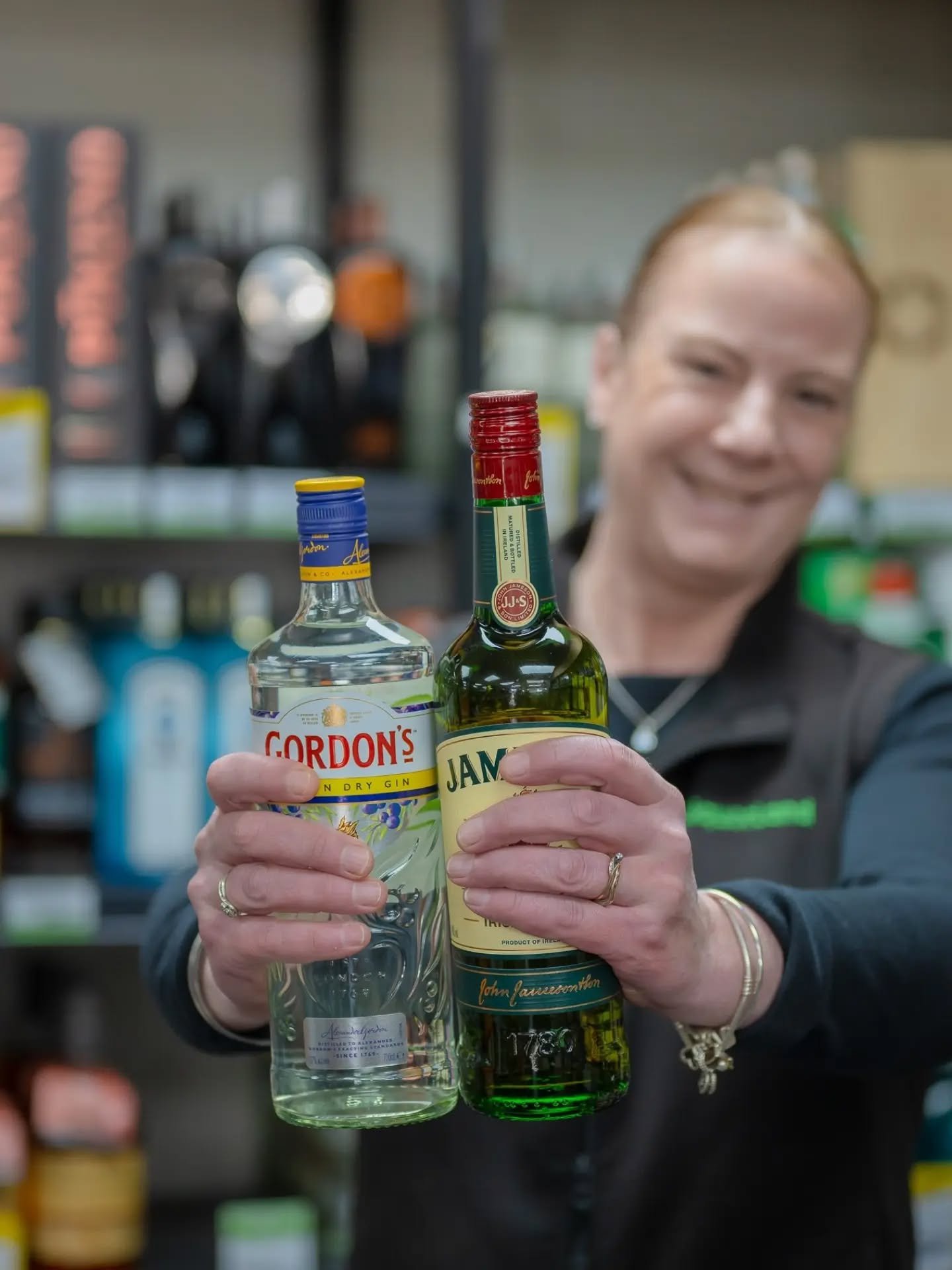 ✨ Milton Business Spotlight: The Whitehorse Inn ✨

Right in the heart of Milton, The Whitehorse Inn is a place to grab a meal, catch up with friends, watch the game, celebrate a special occasion, or simply enjoy a yarn with the locals.
Fiona and the 