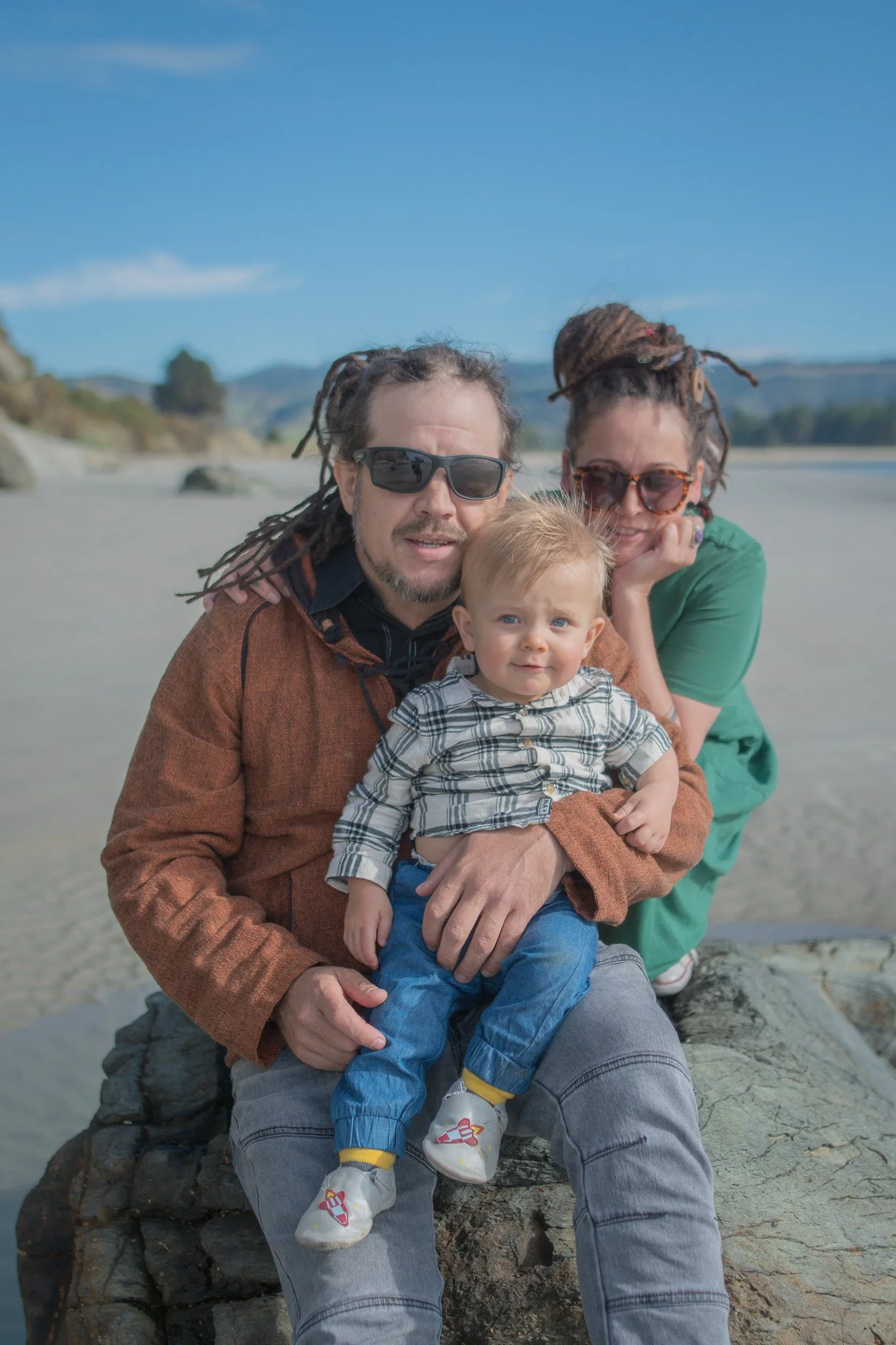 Family photography beach Photography professional family Photography Dunedin Photography outdoors Photography South Island Photography