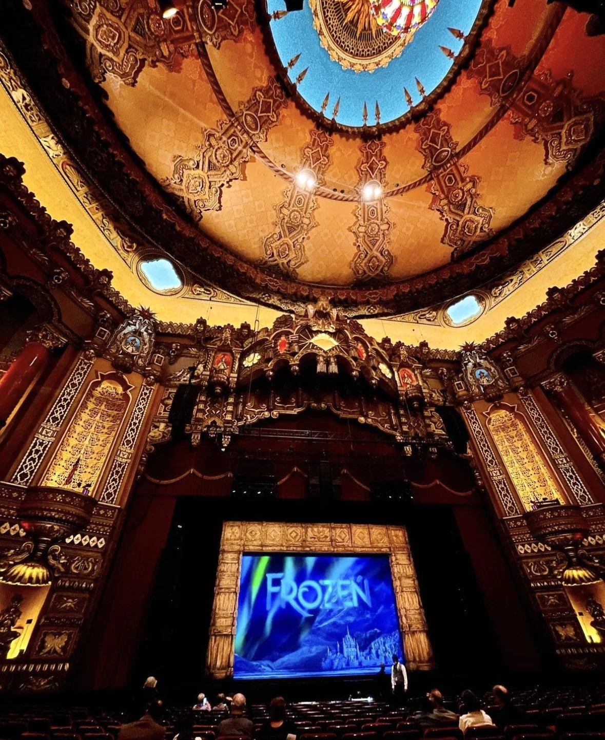 Things to do in St. Louis with kids - The Fox Theater
