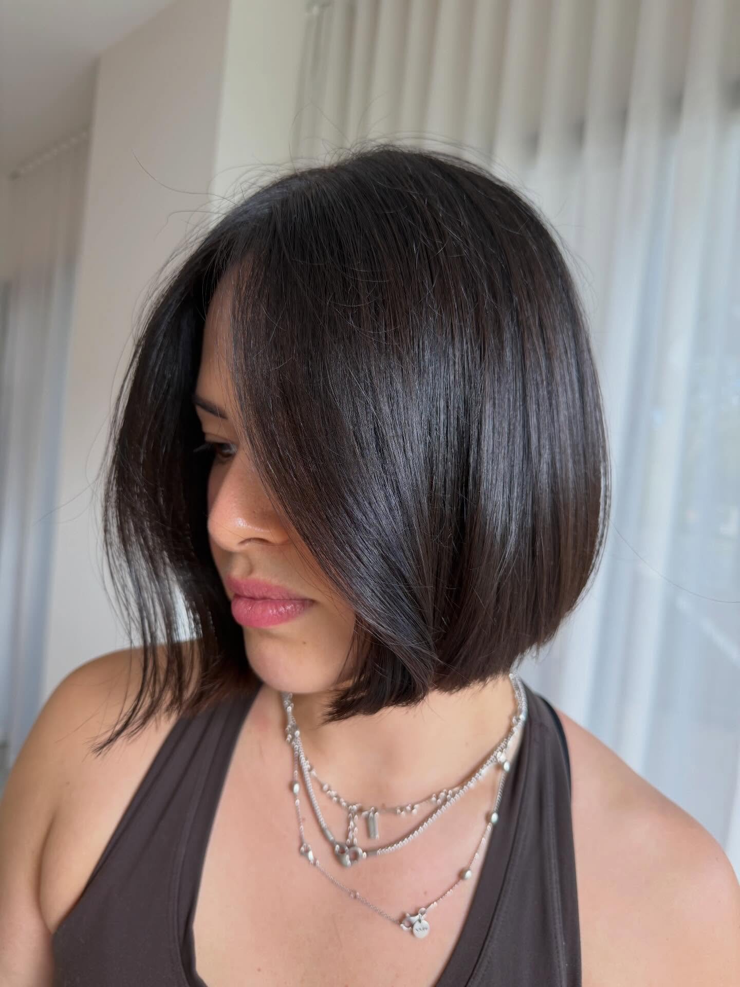 Living for this frenchie bob ✨