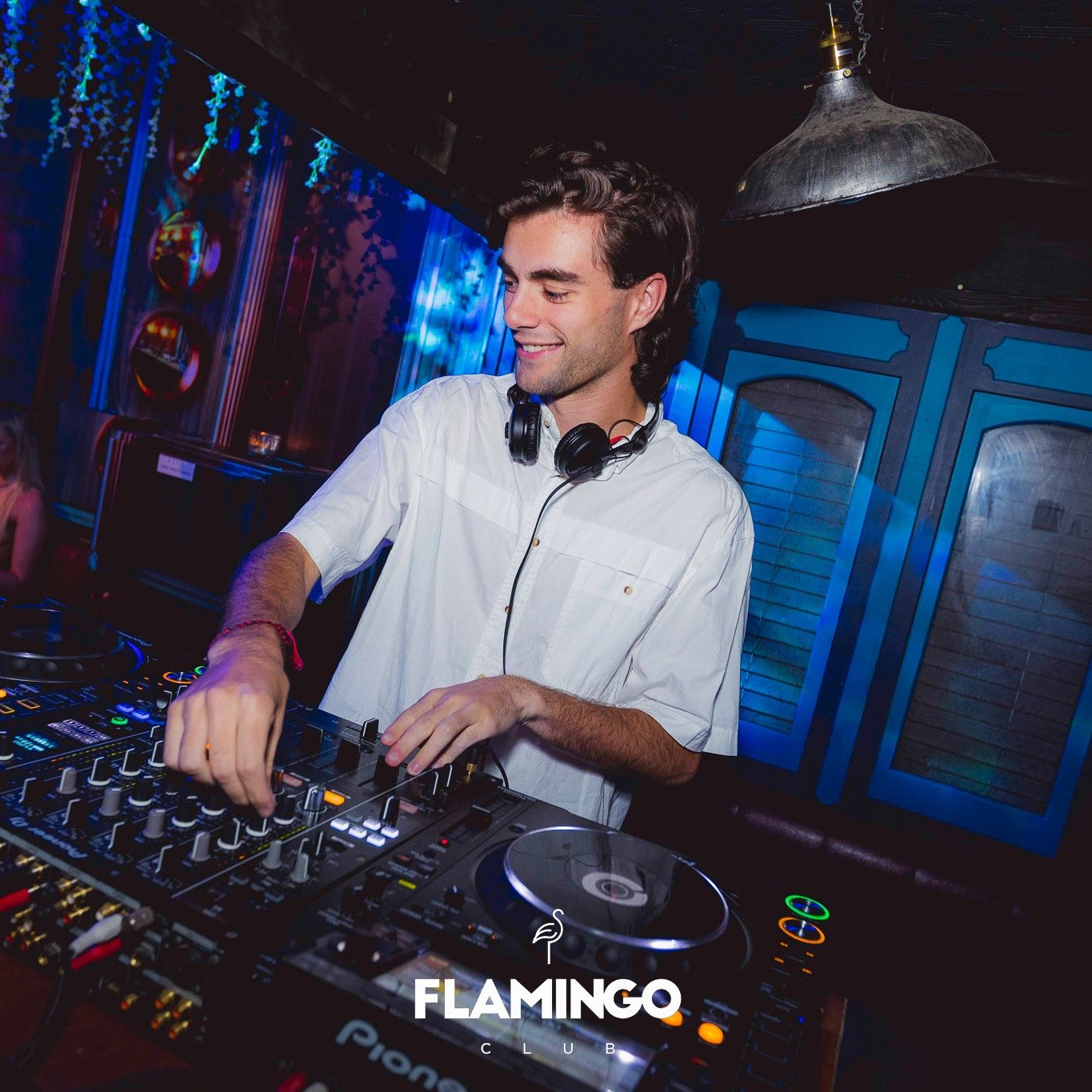 Tomorrow night, the music is ready and we&rsquo;re turning it up! 🎶 
Join us at Flamingo for an unforgettable evening spread over 2 epic levels, bringing all your favourite music genres.