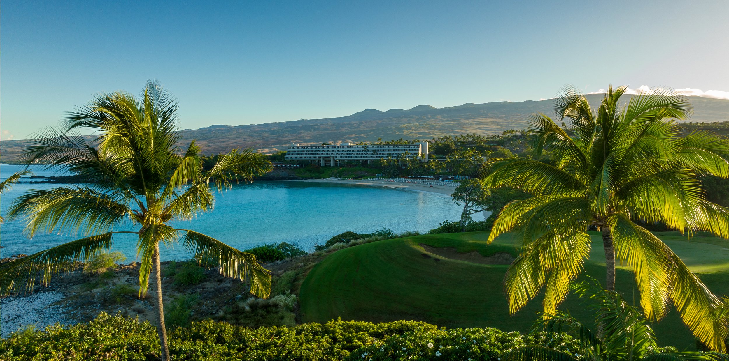 Mauna-Kea-Beach-Hotel-1.jpg