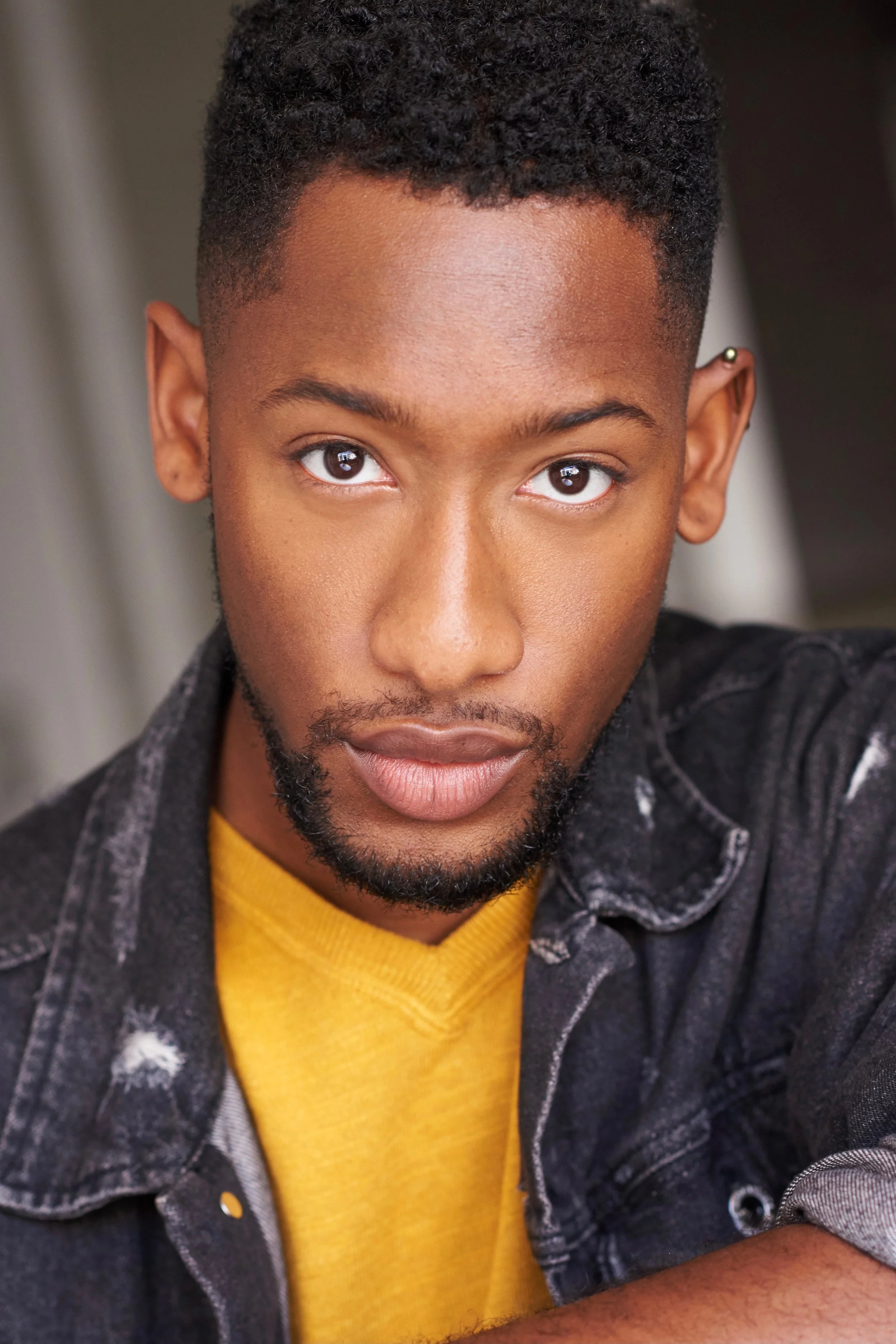 Allen Headshot.jpg