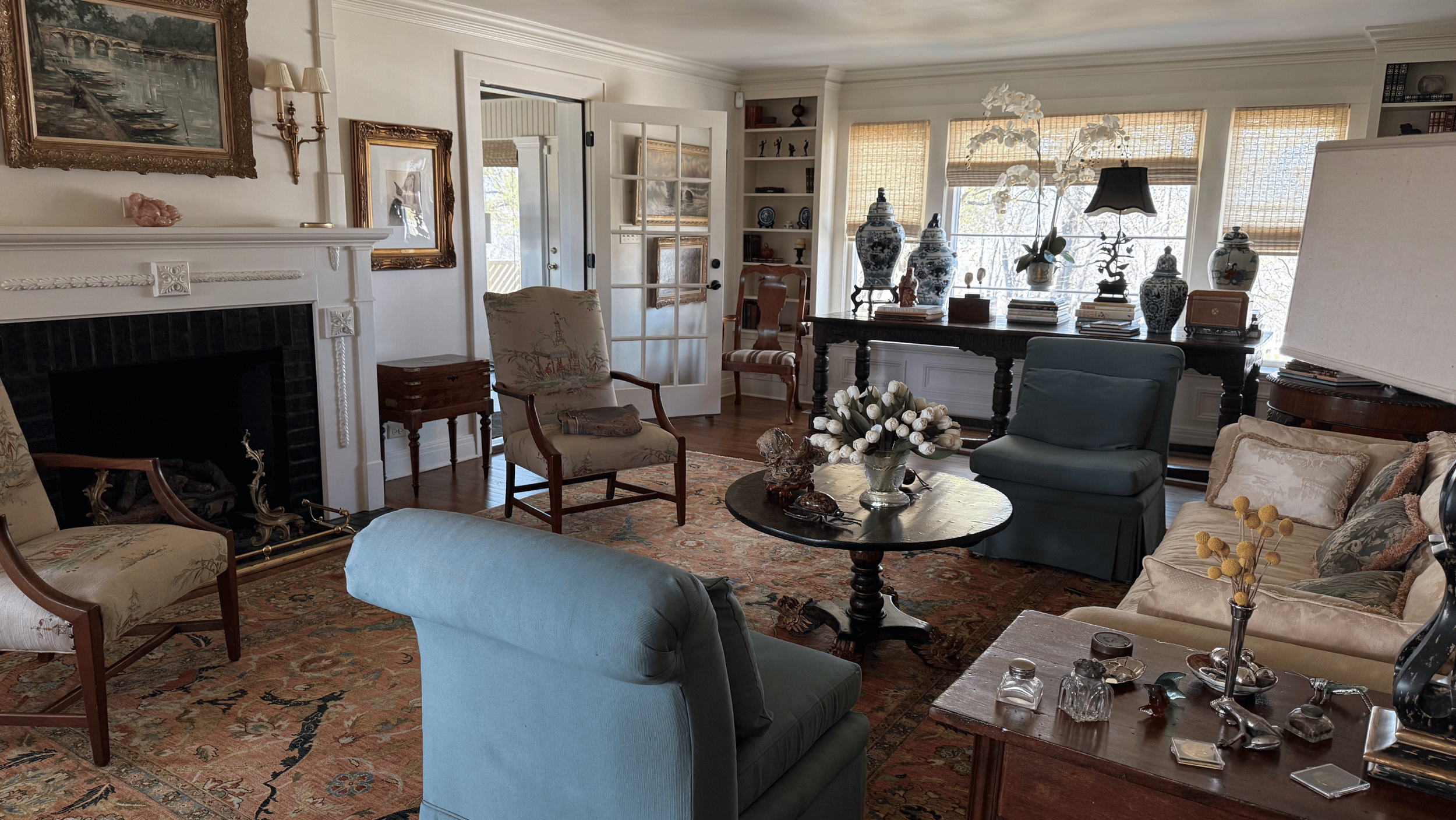 Little Rock Heights Living Room.png