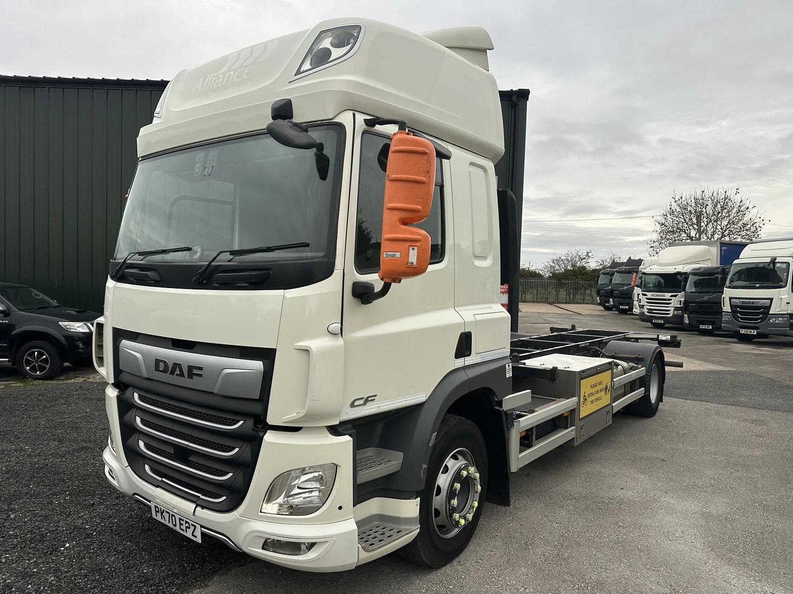 PLEASE SCROLL LEFT - RIGHT ON IMAGES