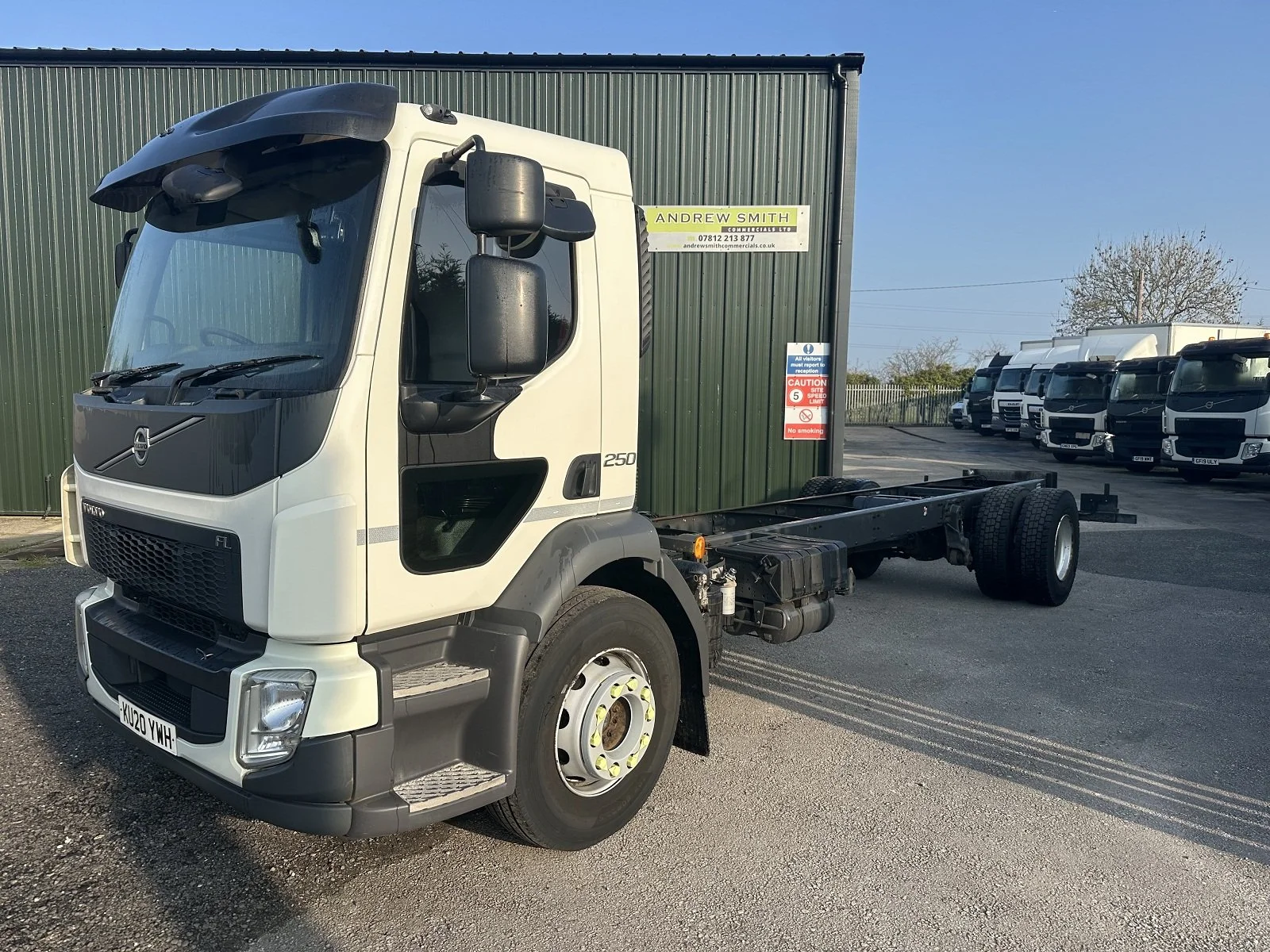 PLEASE SCROLL LEFT - RIGHT ON IMAGES