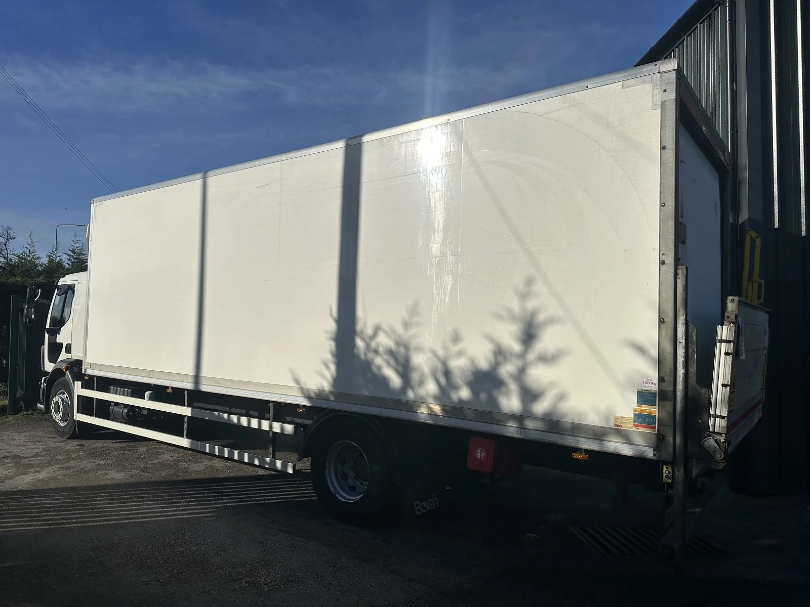 PLEASE SCROLL LEFT - RIGHT ON IMAGES