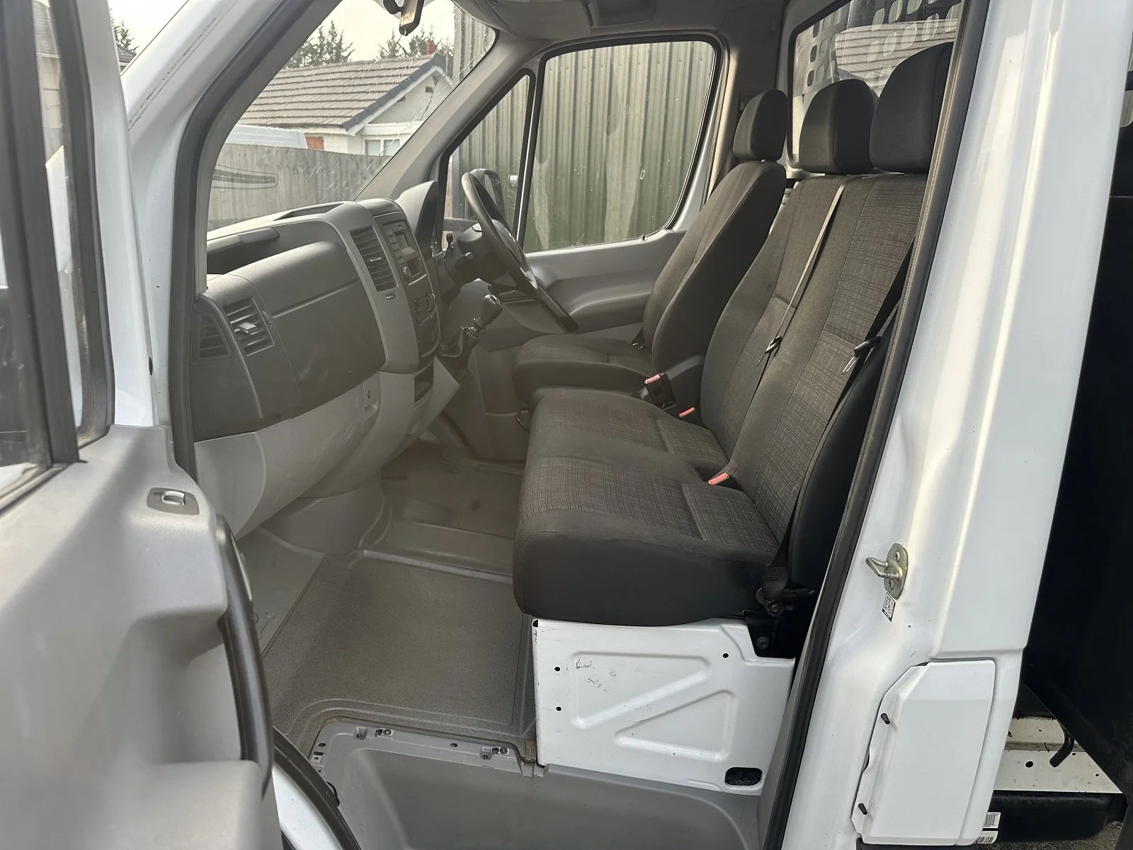 PLEASE SCROLL LEFT - RIGHT ON IMAGES