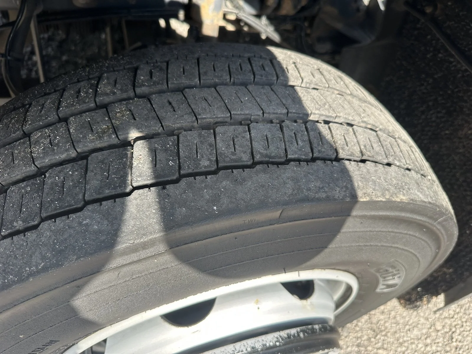 PLEASE SCROLL LEFT - RIGHT ON IMAGES