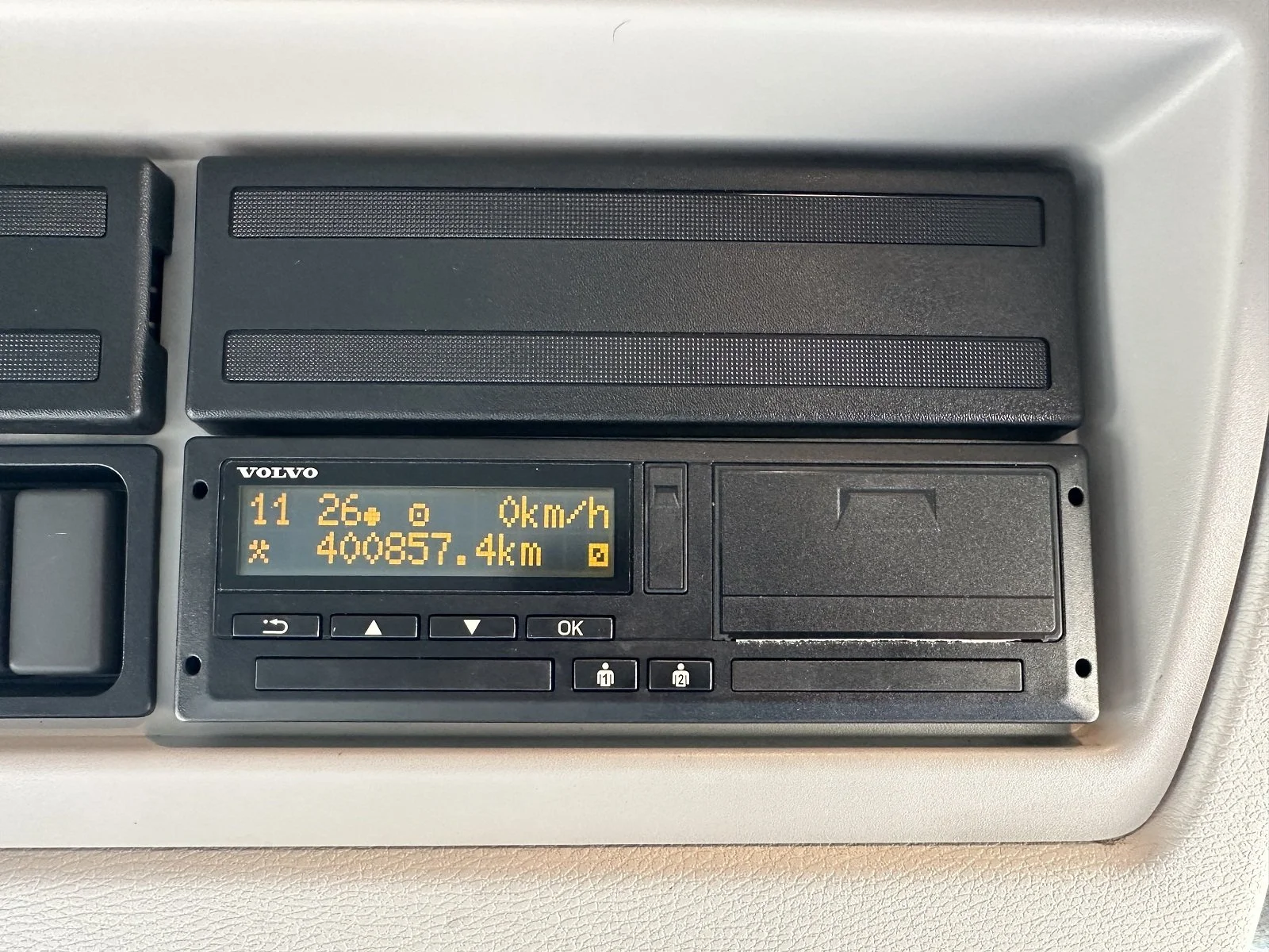 PLEASE SCROLL LEFT - RIGHT ON IMAGES