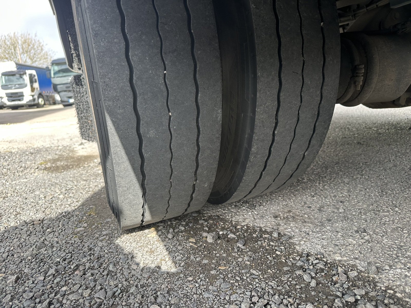 PLEASE SCROLL LEFT - RIGHT ON IMAGES